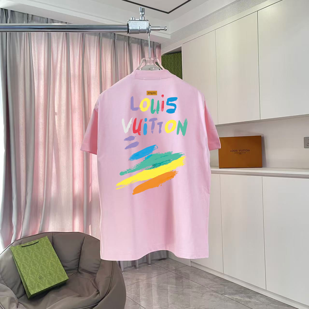 LuxluxHouse Best Quality Clothes T-shirt Louis Vuitton