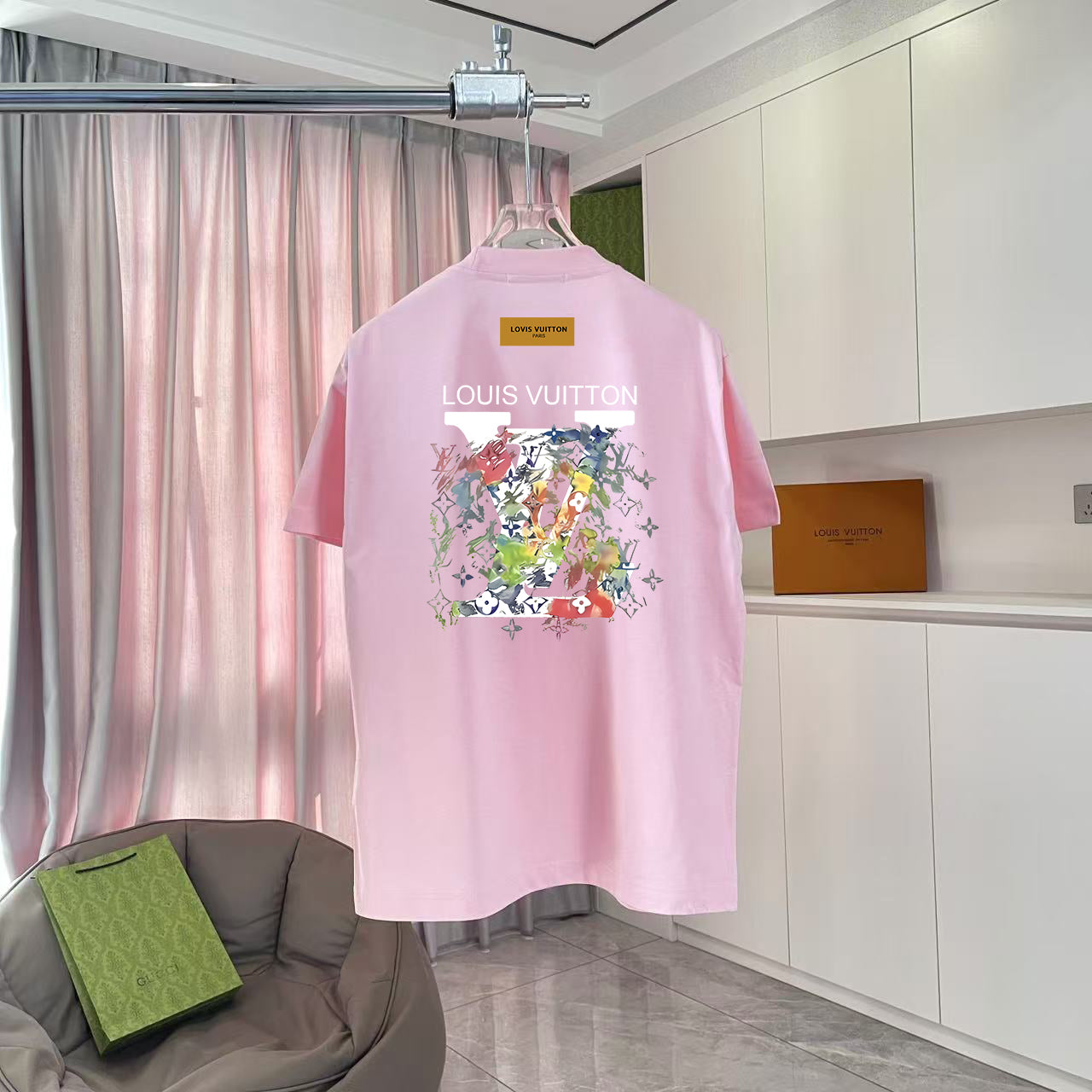 LuxluxHouse Best Quality Clothes T-shirt Louis Vuitton