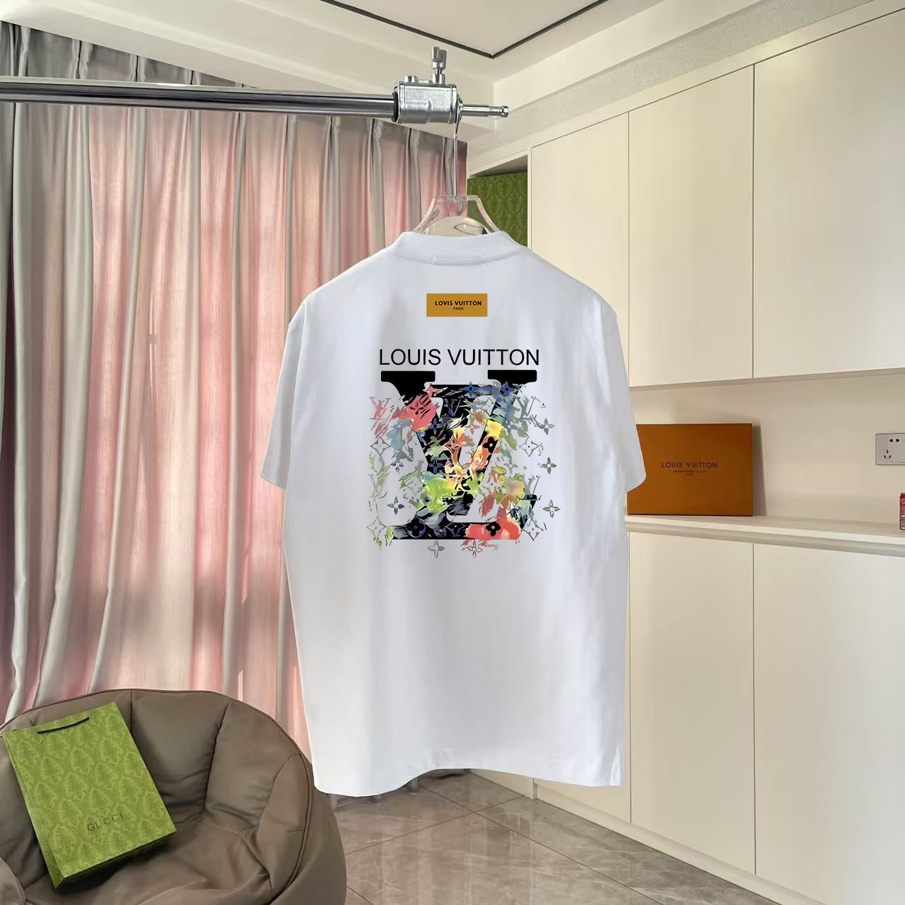 LuxluxHouse Best Quality Clothes T-shirt Louis Vuitton