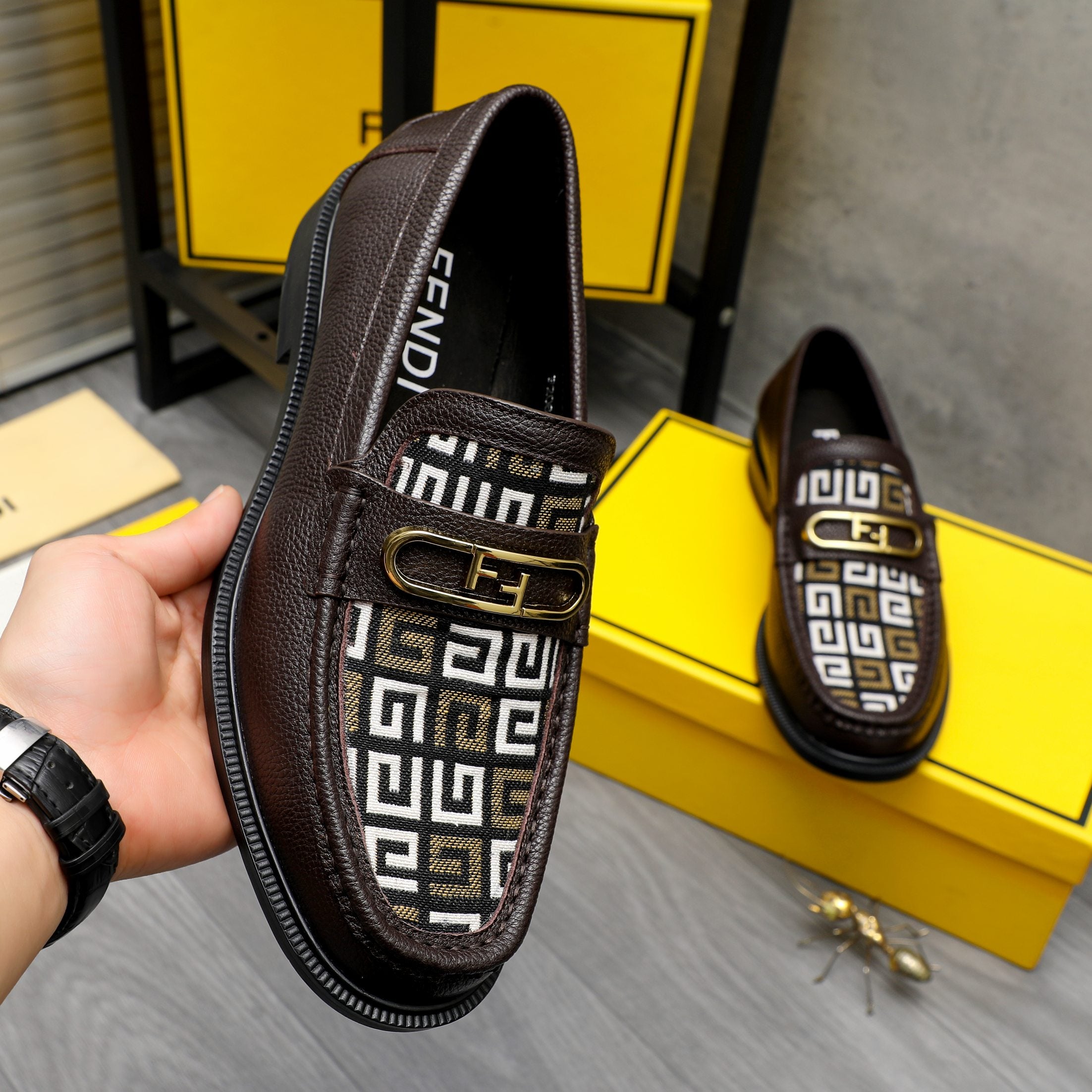 LuxluxHouse Best Quality Shoes Fendi