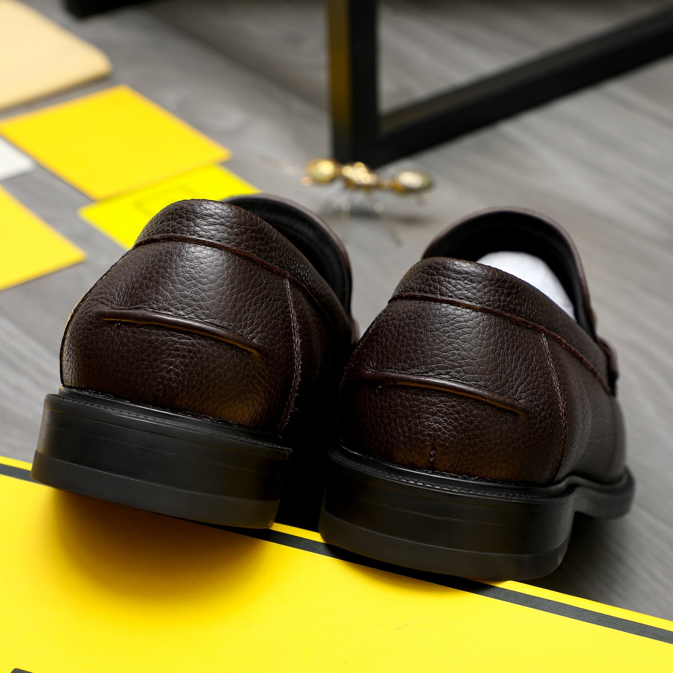 LuxluxHouse Best Quality Shoes Fendi