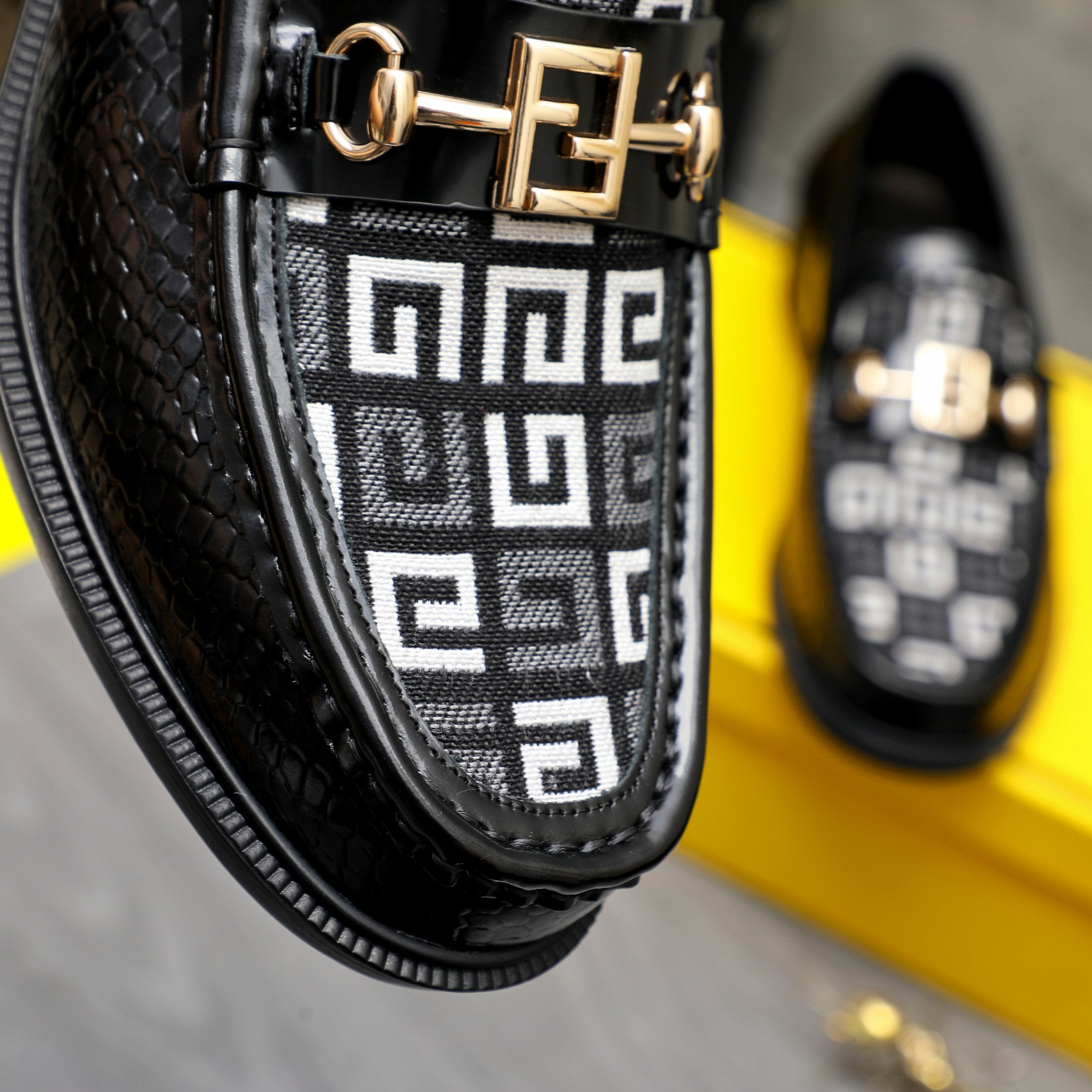 LuxluxHouse Best Quality Shoes Fendi