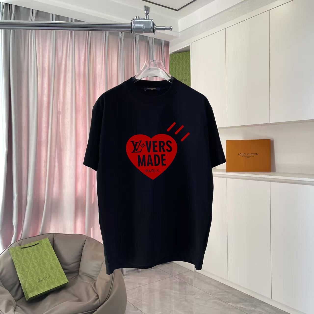 LuxluxHouse Best Quality Clothes T-shirt Louis Vuitton