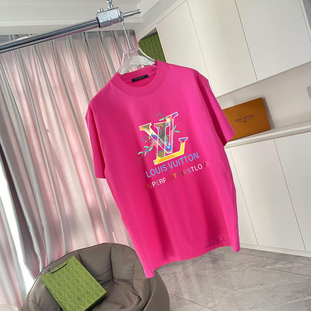 LuxluxHouse Best Quality Clothes T-shirt Louis Vuitton