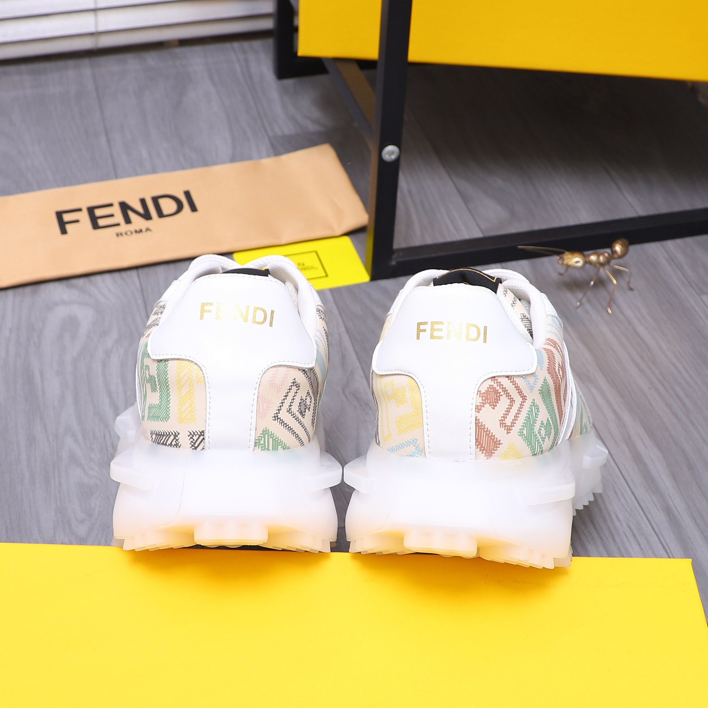 LuxluxHouse Best Quality Shoes Fendi