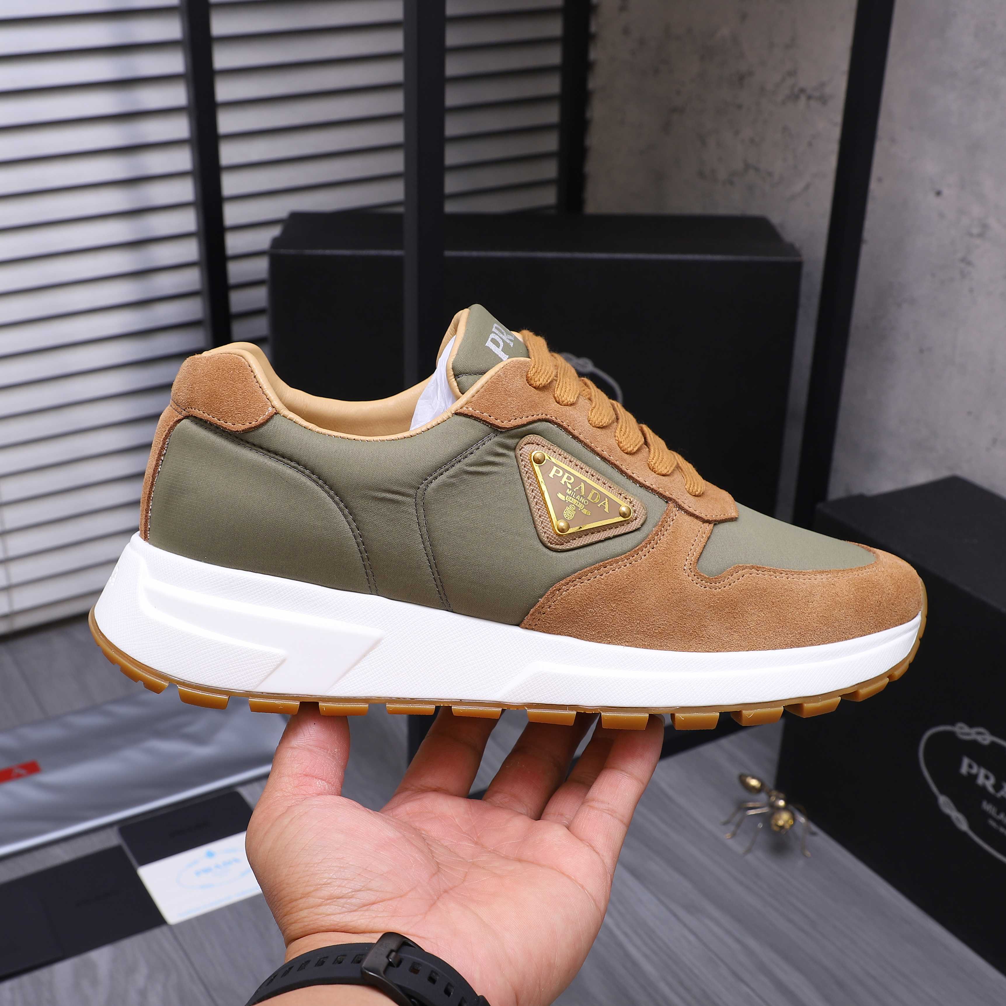 LuxluxHouse Best Quality Shoes Prada