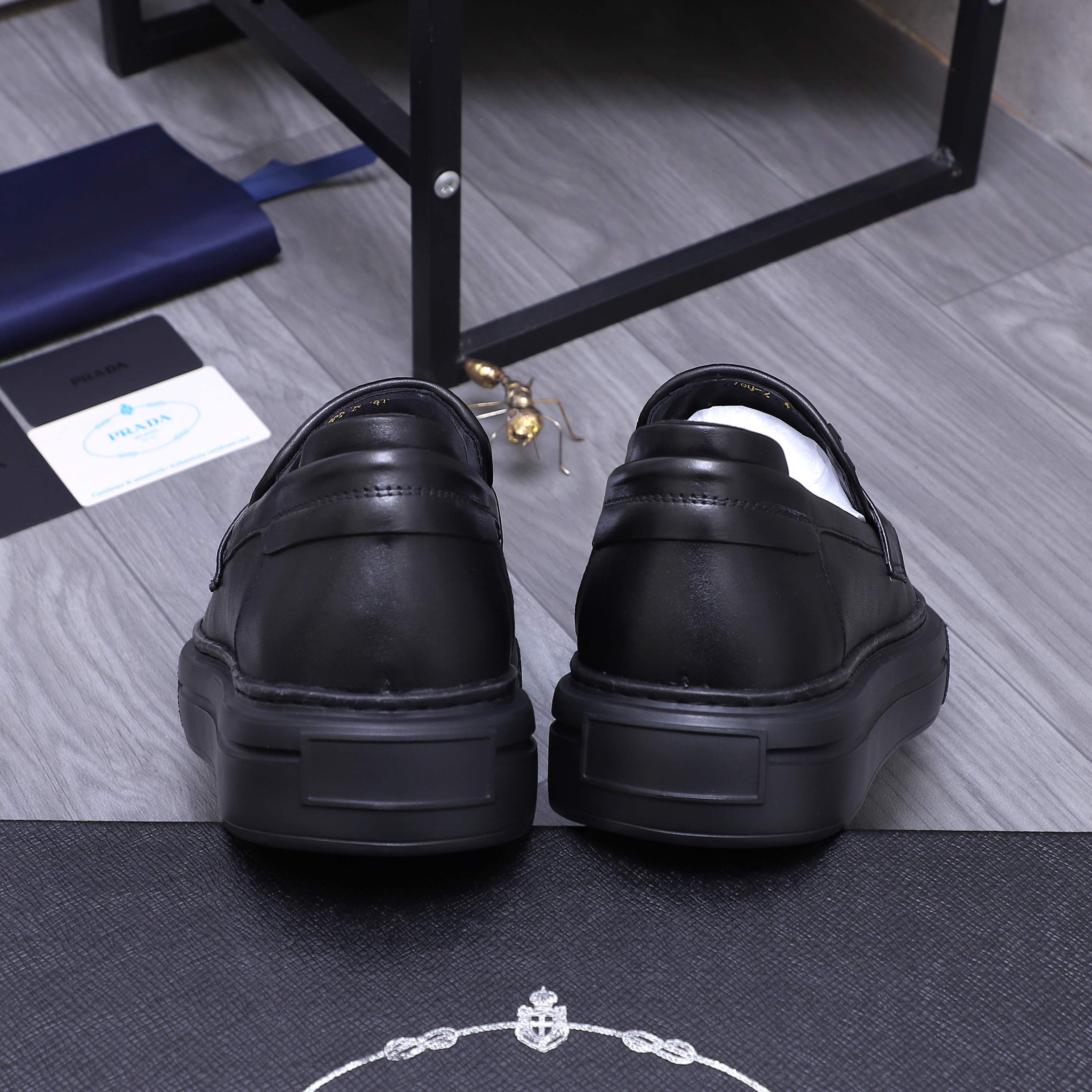 LuxluxHouse Best Quality Shoes Prada