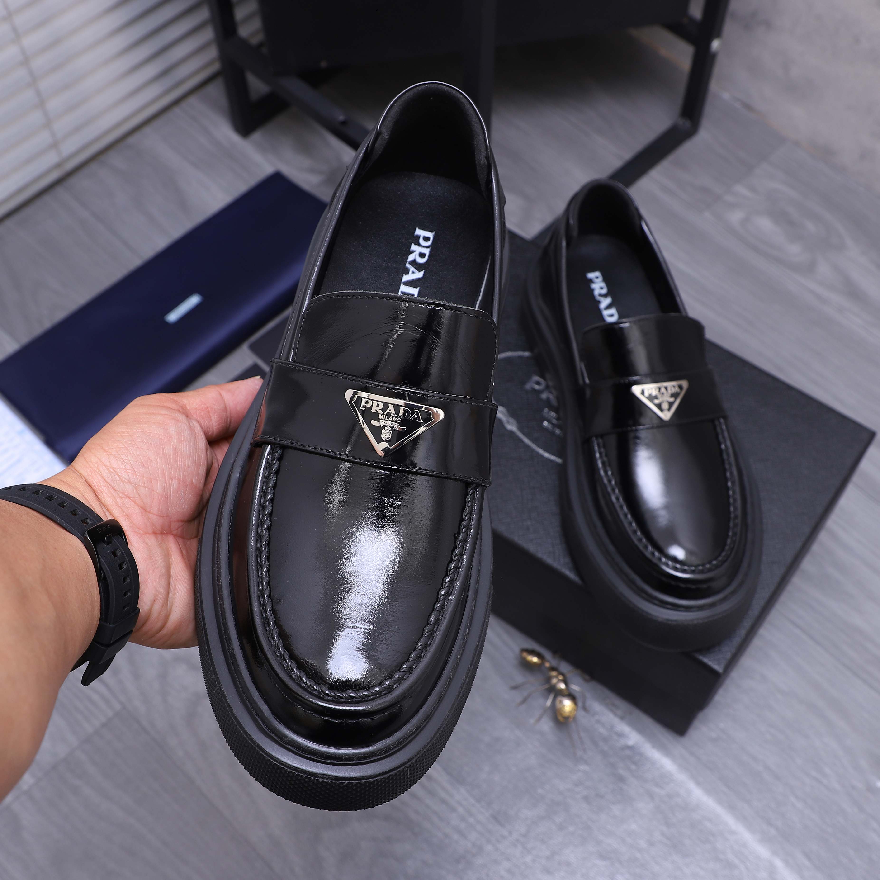 LuxluxHouse Best Quality Shoes Prada