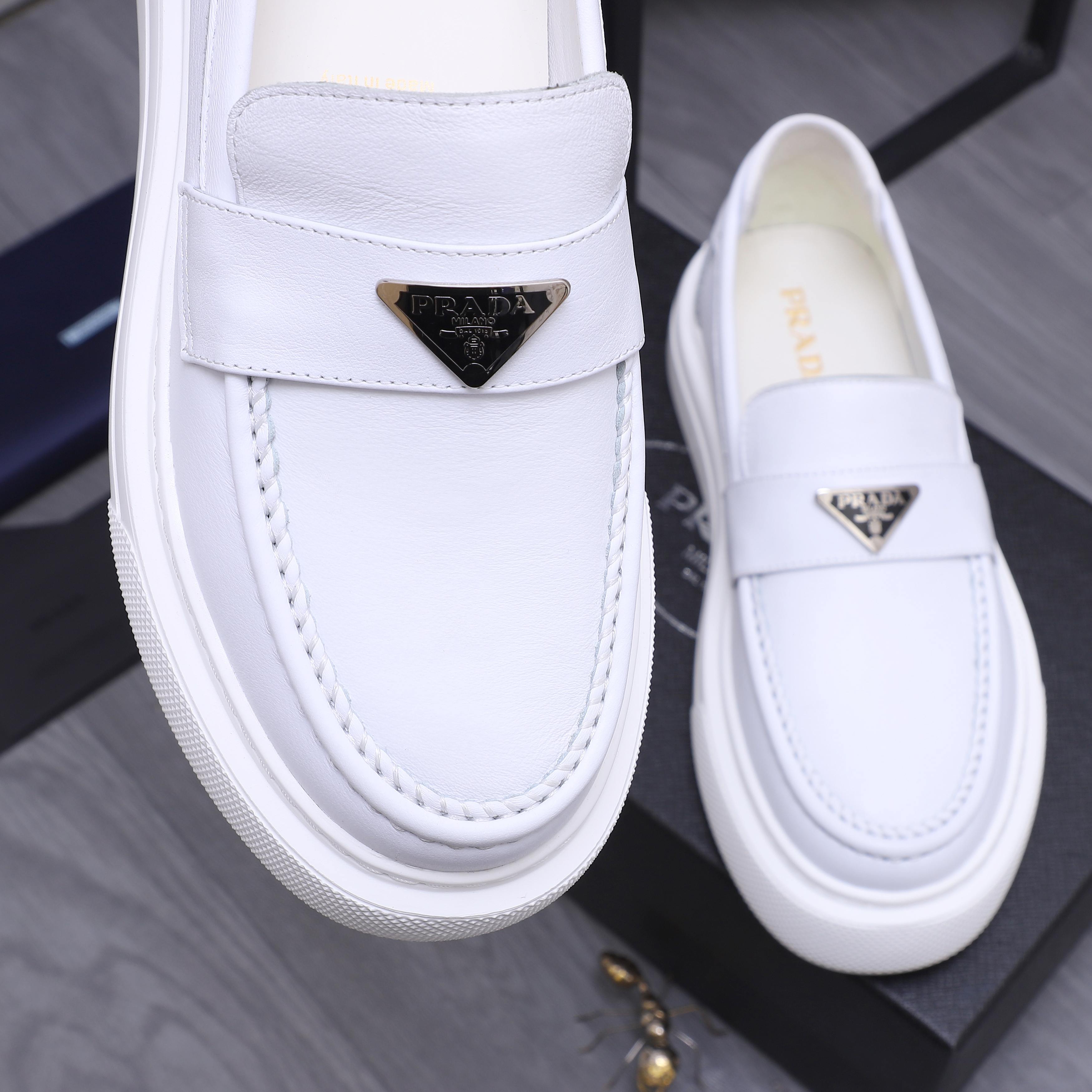 LuxluxHouse Best Quality Shoes Prada