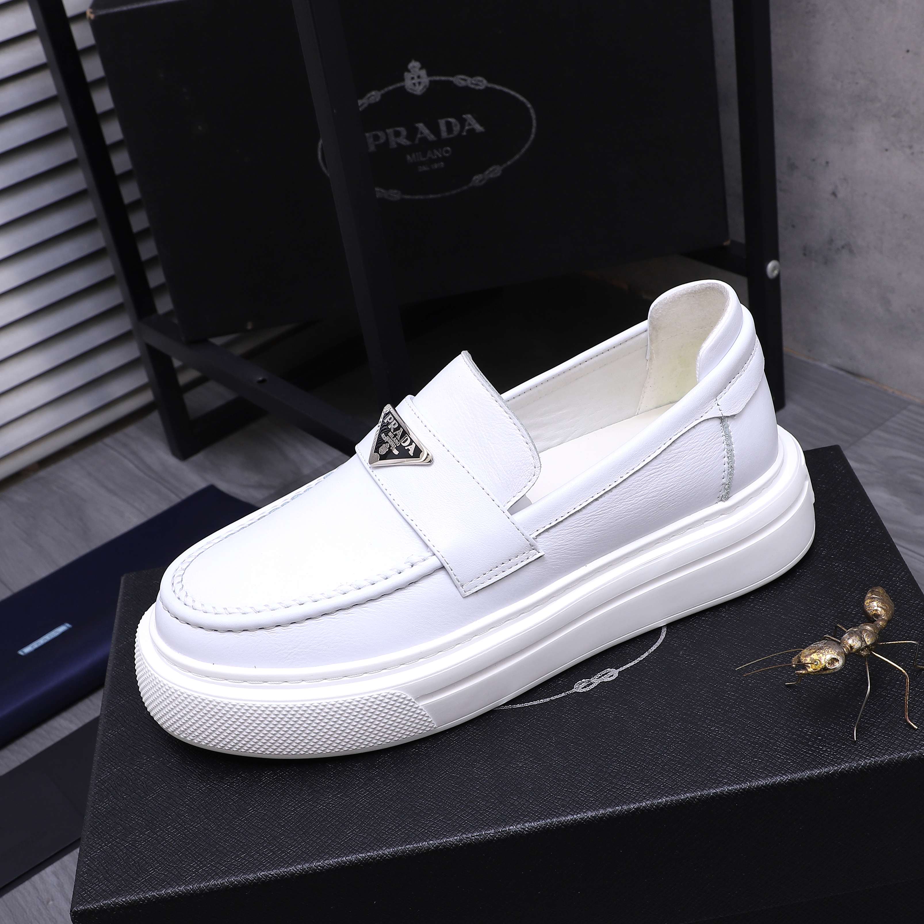 LuxluxHouse Best Quality Shoes Prada
