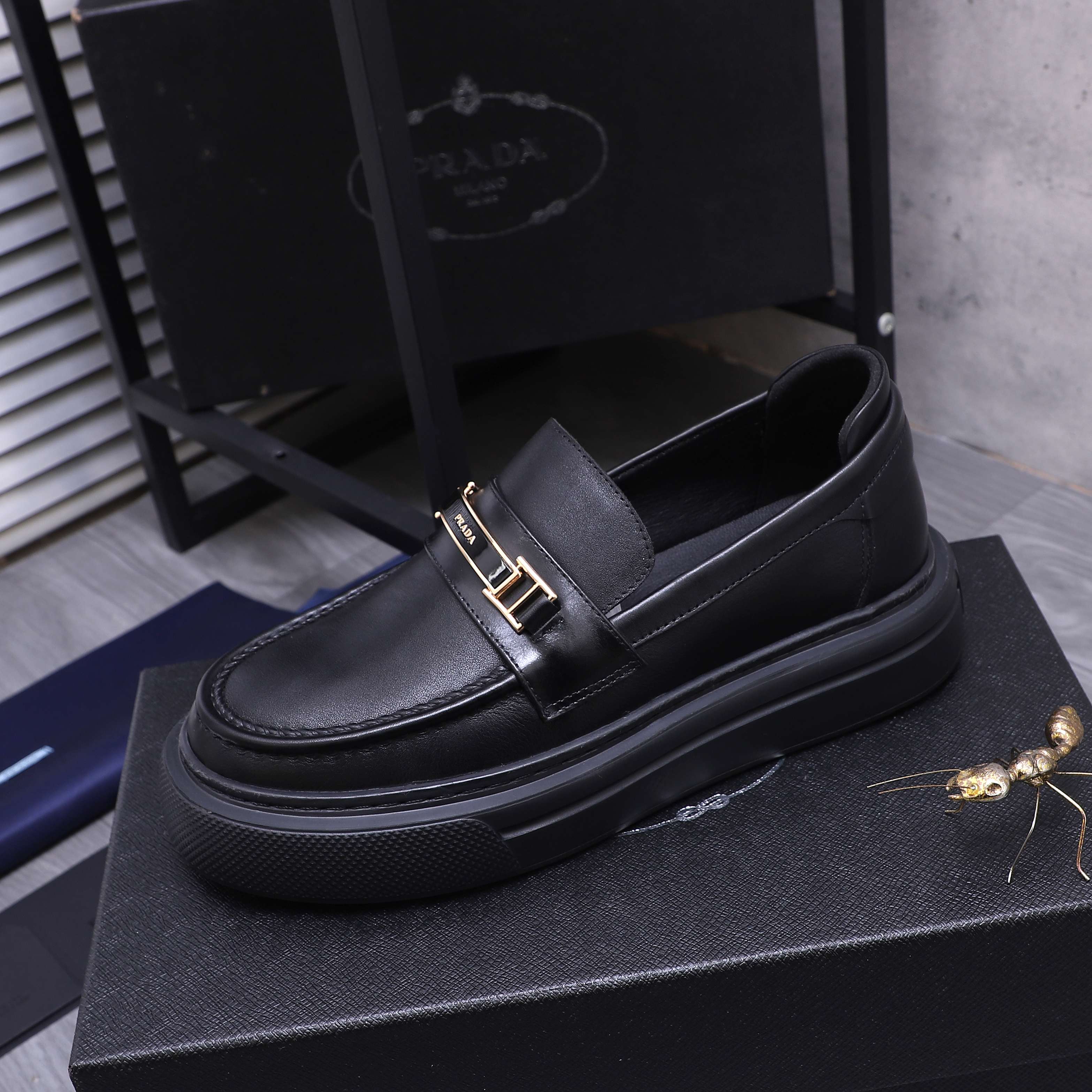 LuxluxHouse Best Quality Shoes Prada