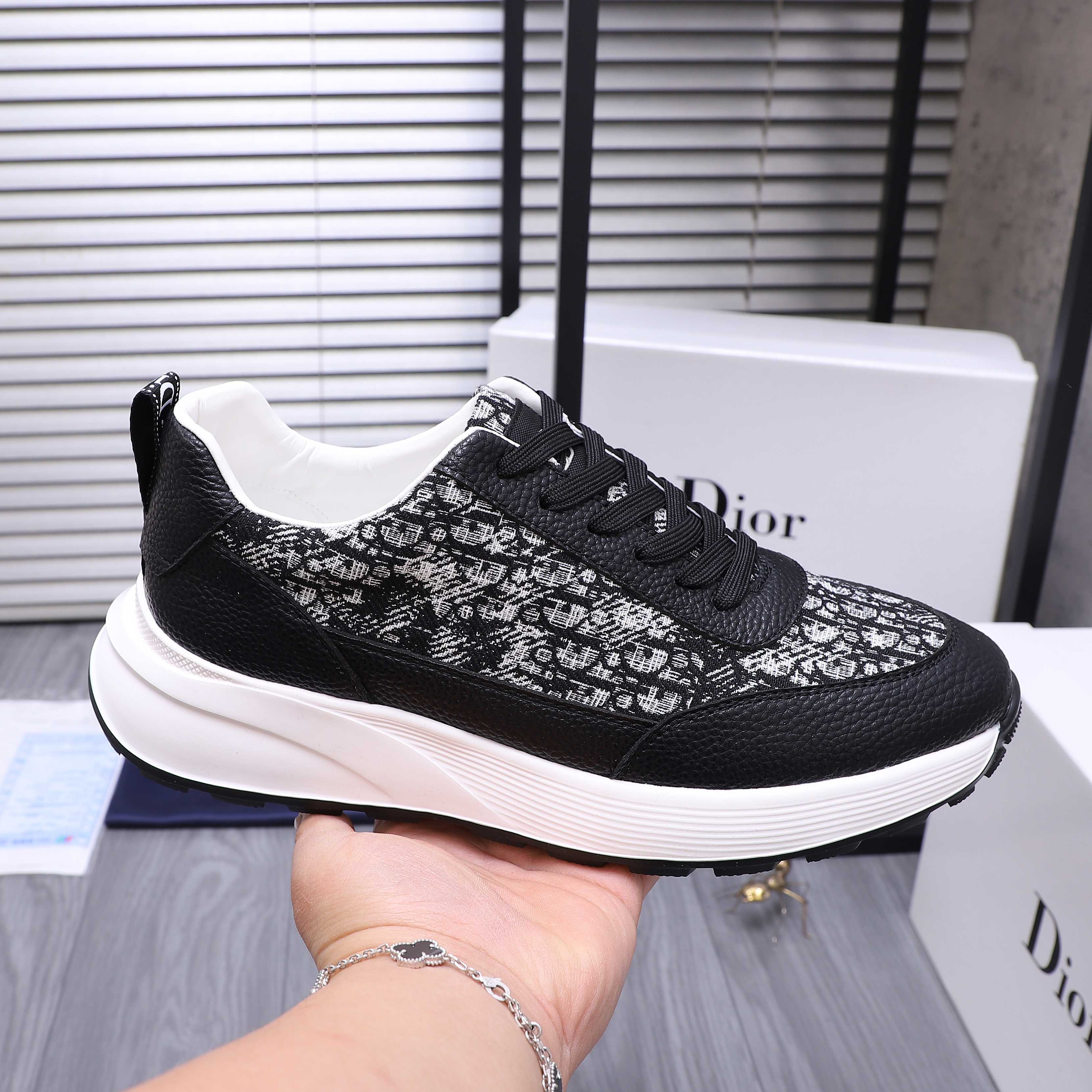 LuxluxHouse Best Quality Shoes Dior
