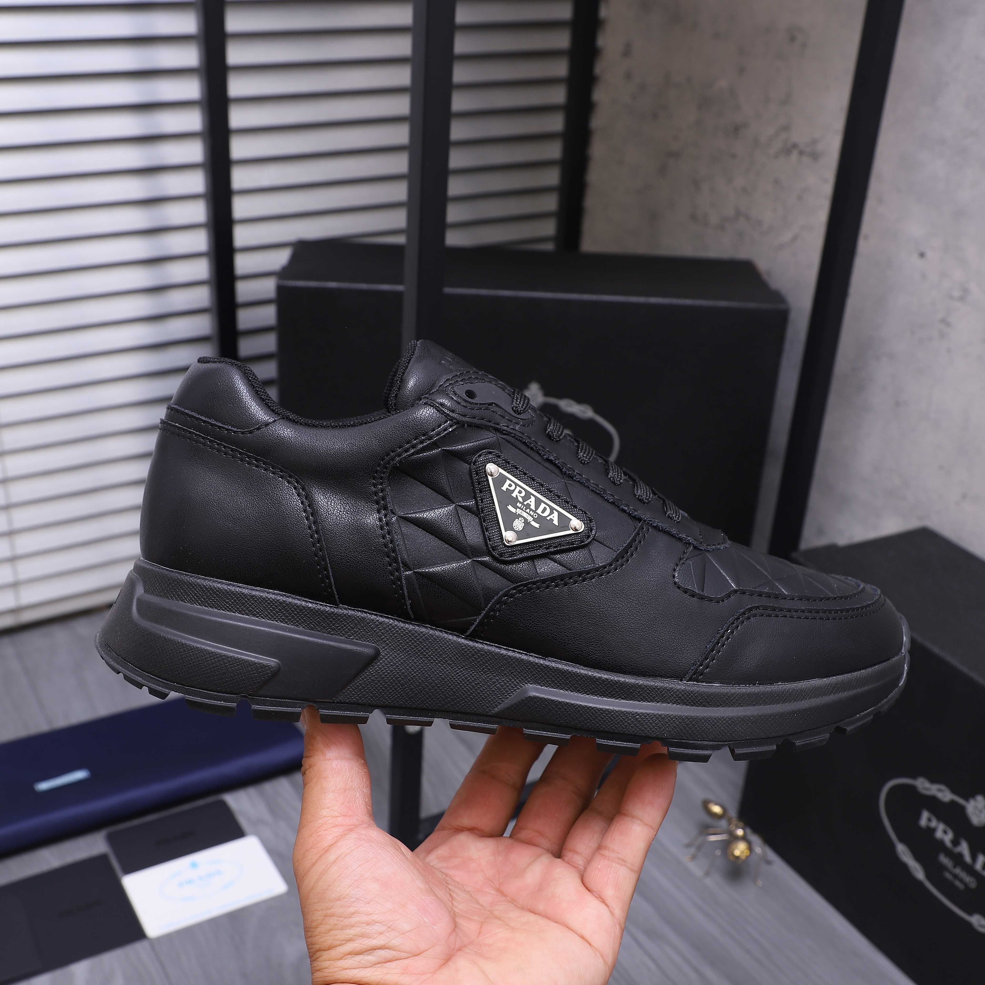 LuxluxHouse Best Quality Shoes Prada