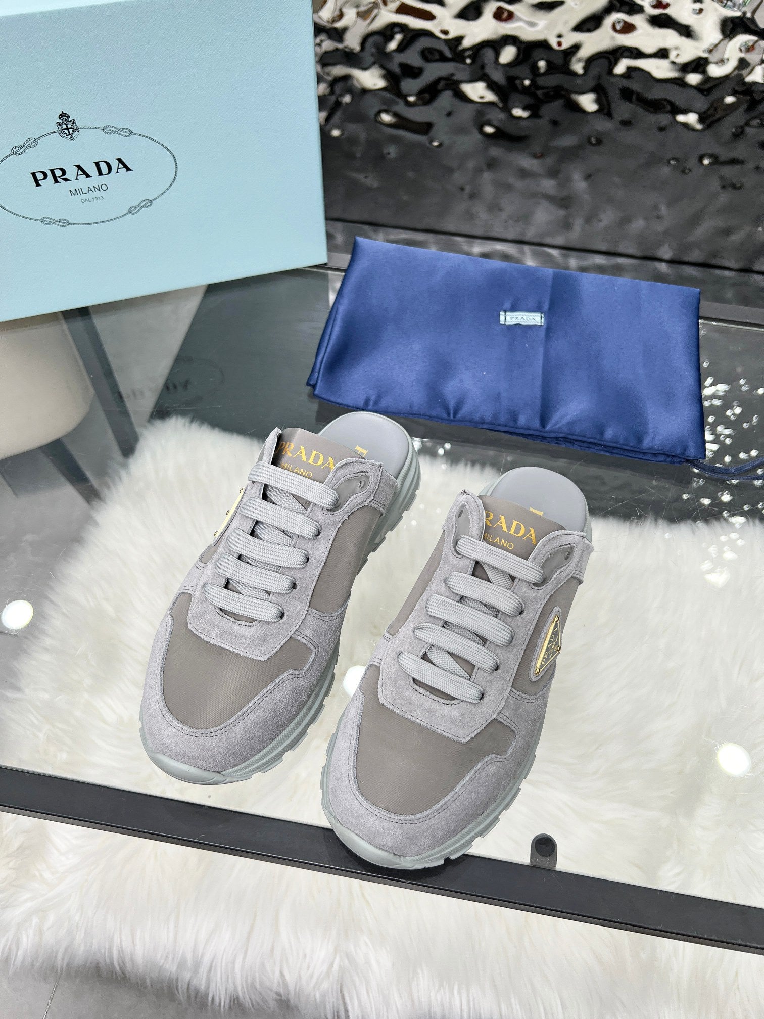 LuxluxHouse Best Quality Shoes Prada