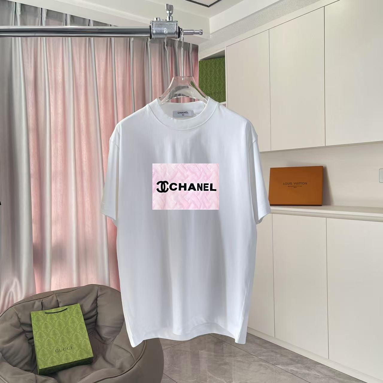 LuxluxHouse Best Quality Clothes T-shirt Chanel & Maison Margiela