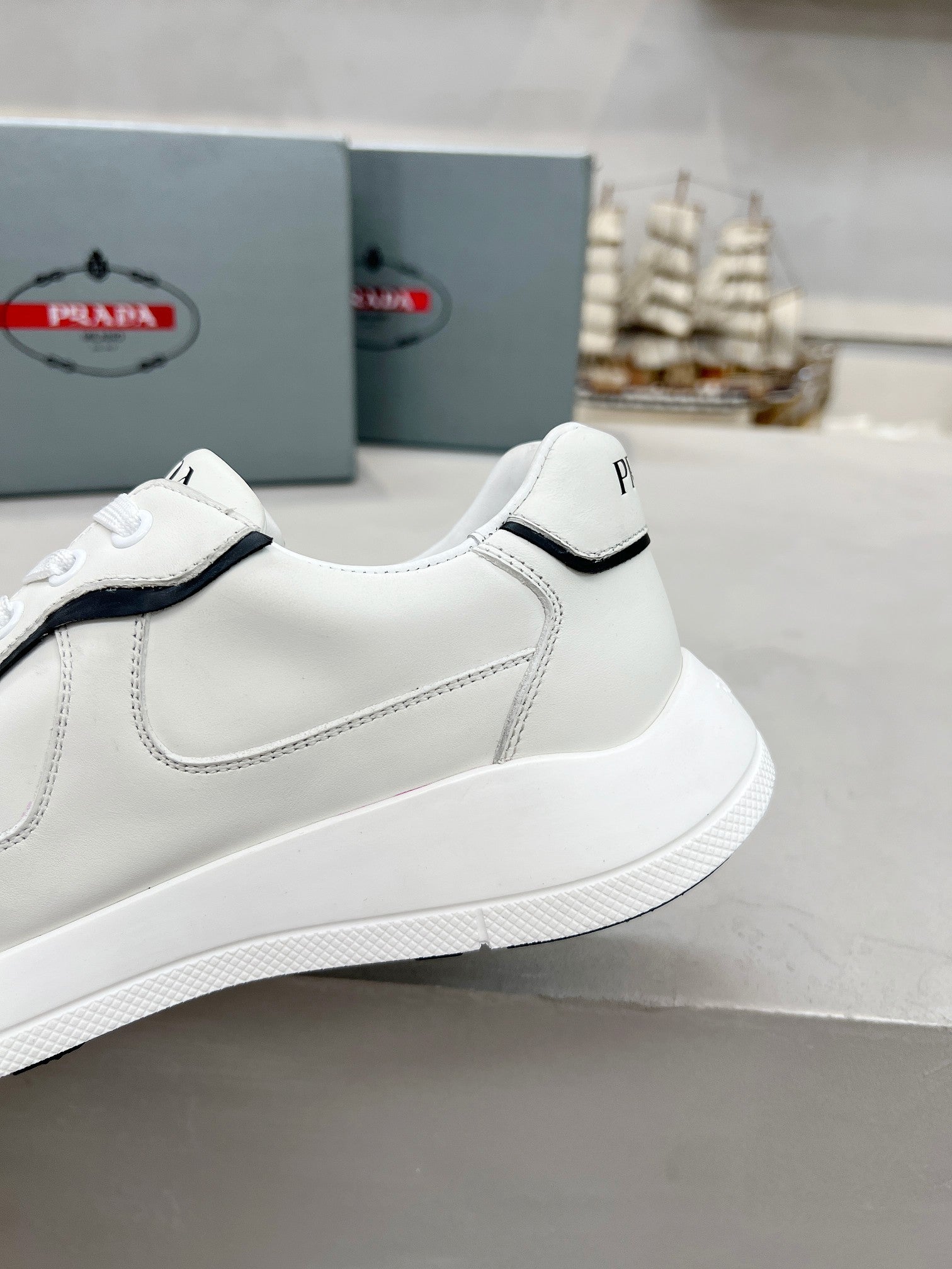 LuxluxHouse Best Quality Shoes Prada