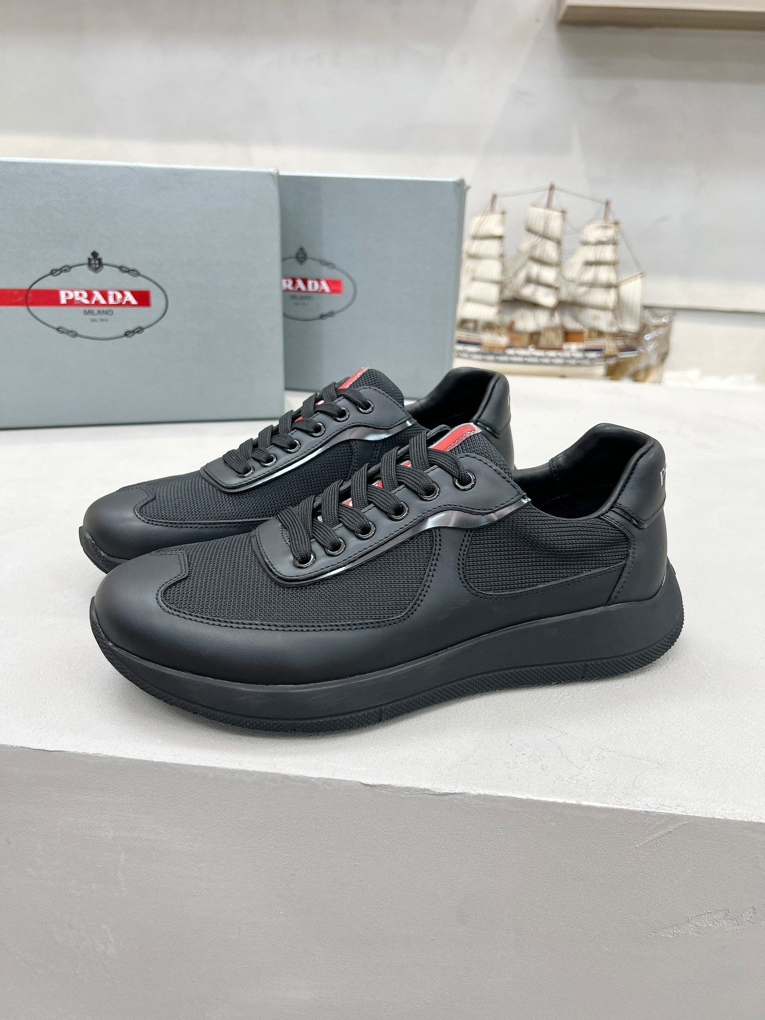 LuxluxHouse Best Quality Shoes Prada