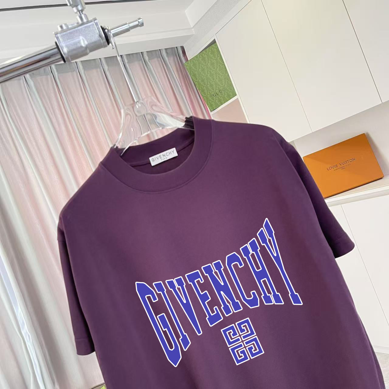 LuxluxHouse Best Quality Clothes Givenchy T-shirt