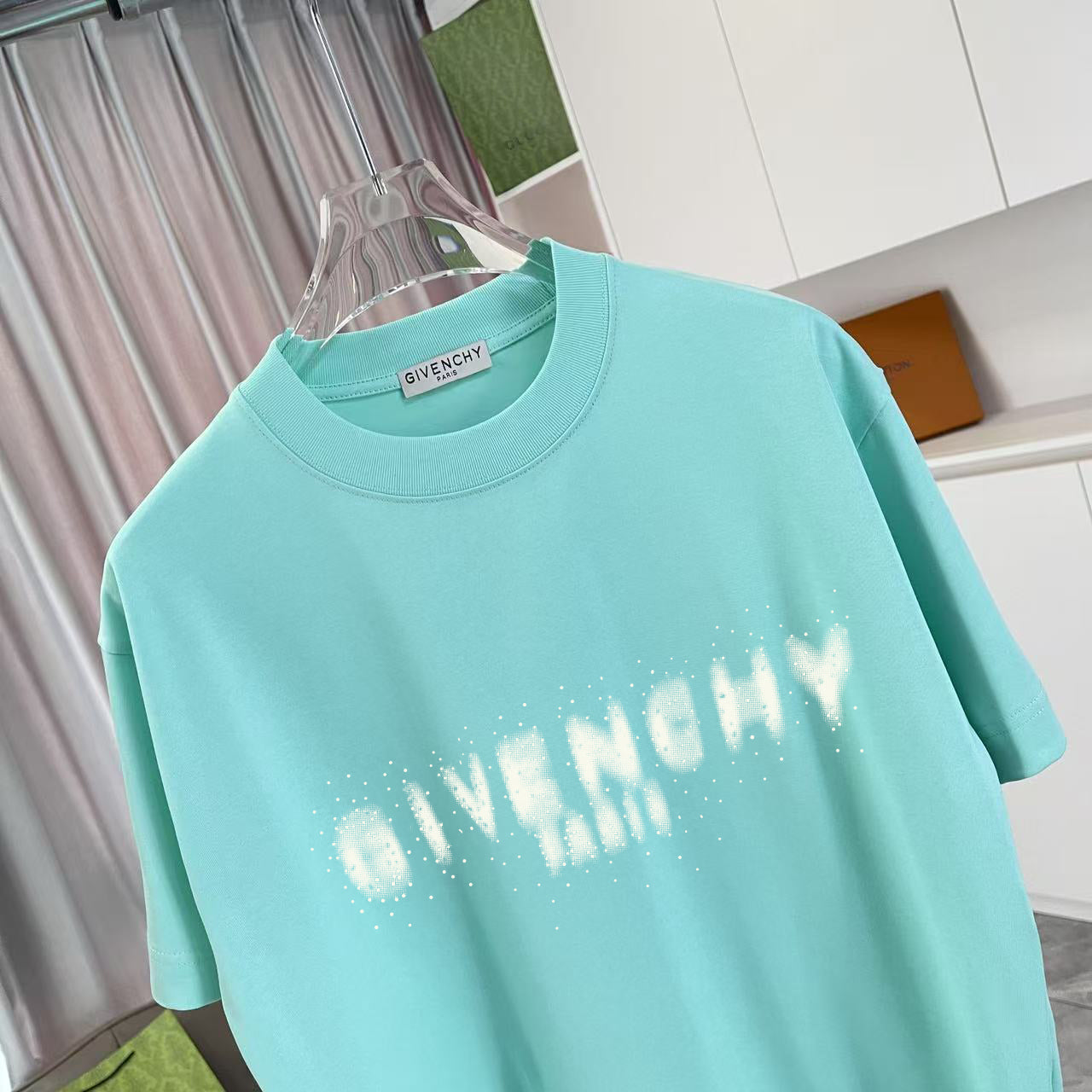 LuxluxHouse Best Quality Clothes Givenchy T-shirt