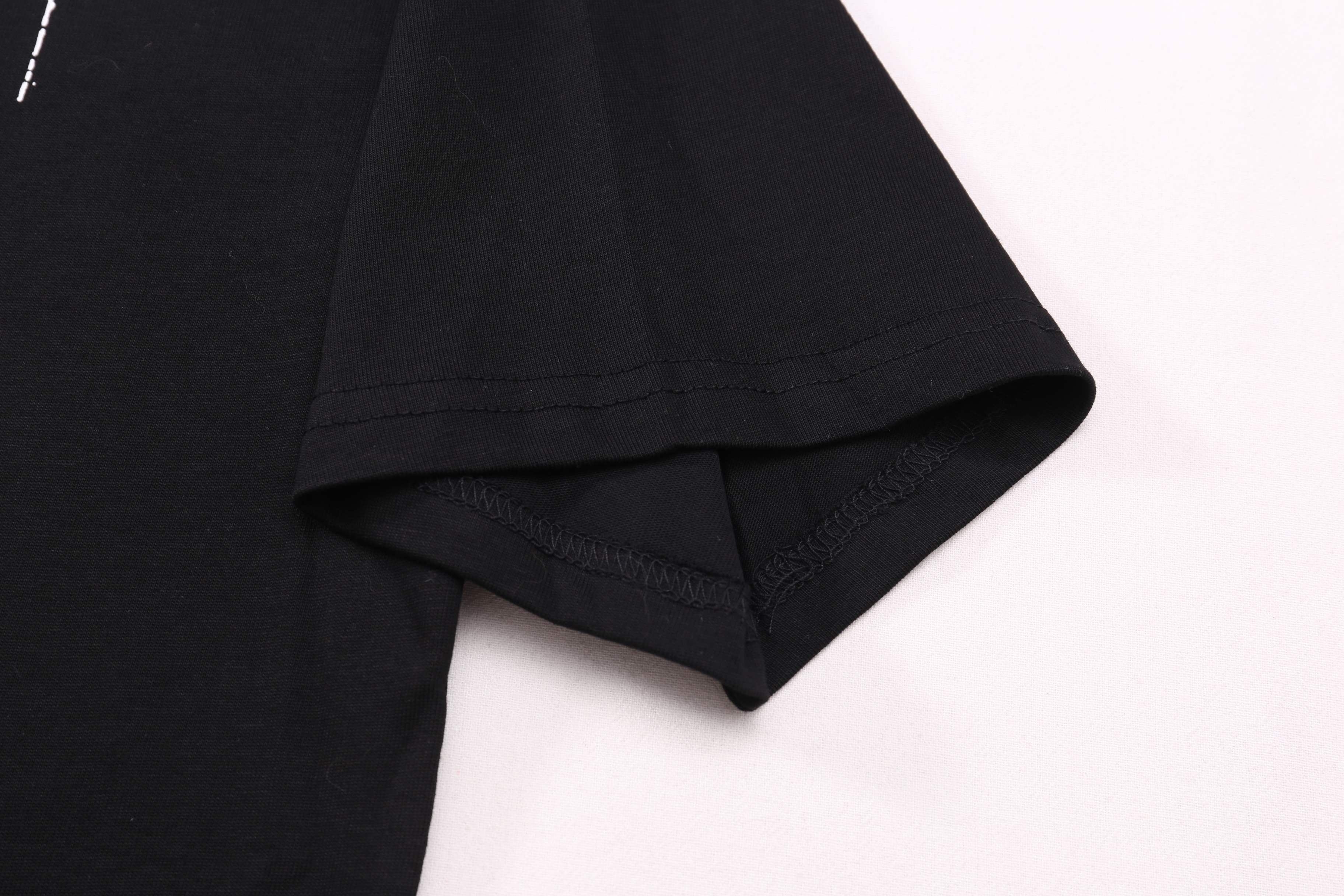 LuxluxHouse Best Quality Clothes T-shirt Chanel & Maison Margiela