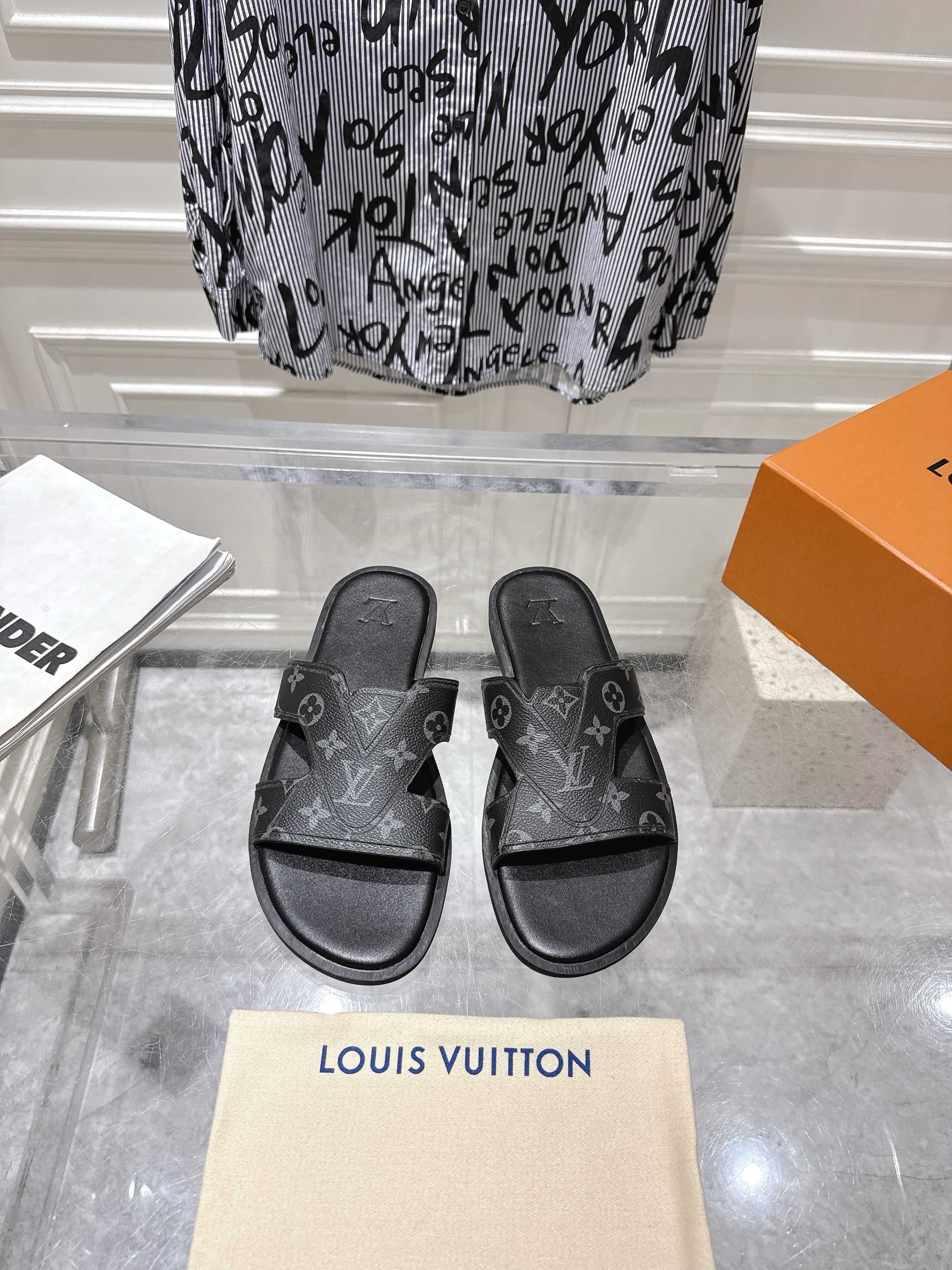 LuxluxHouse Best Quality Sandals Louis Vuitton