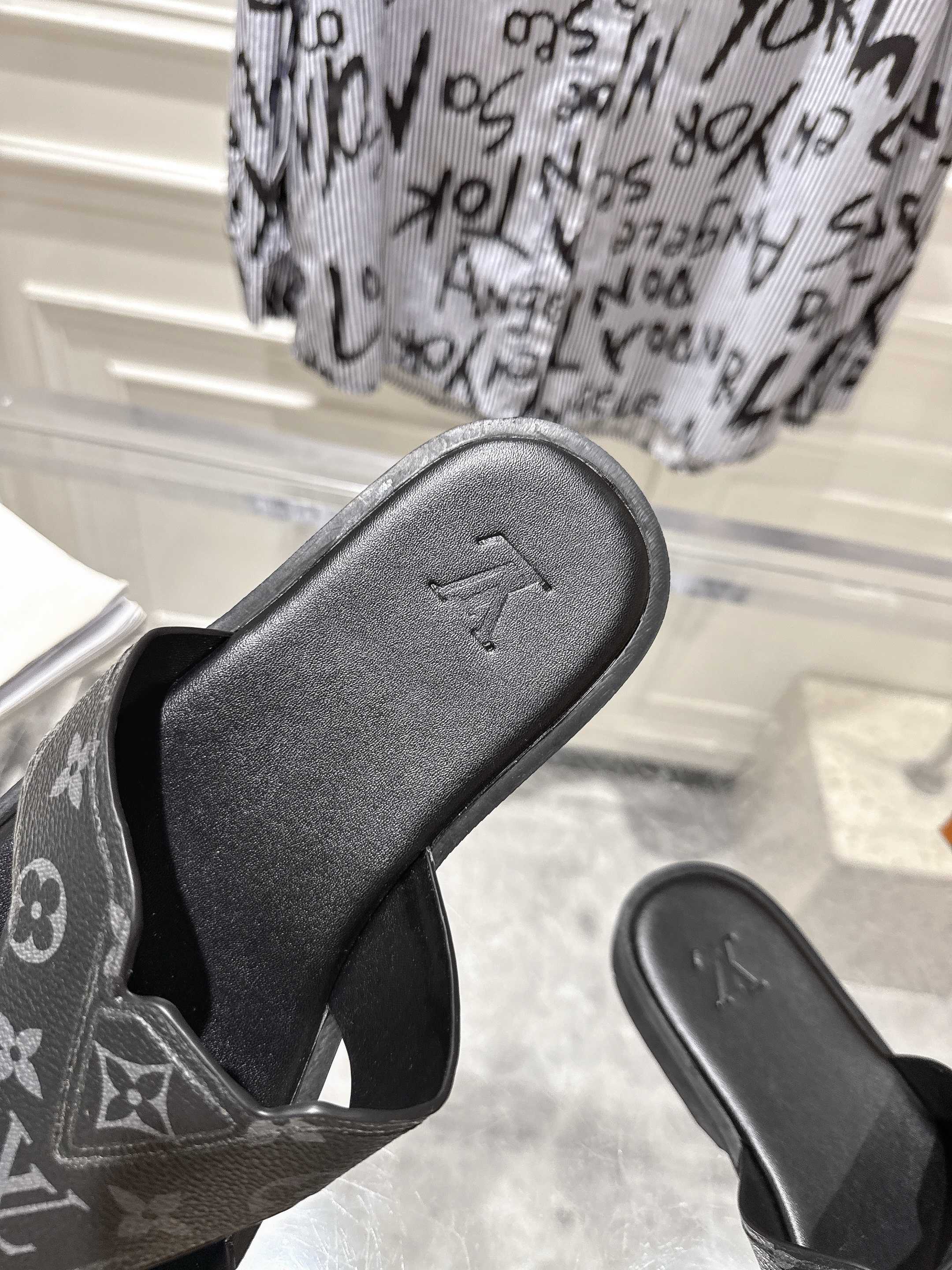 LuxluxHouse Best Quality Sandals Louis Vuitton