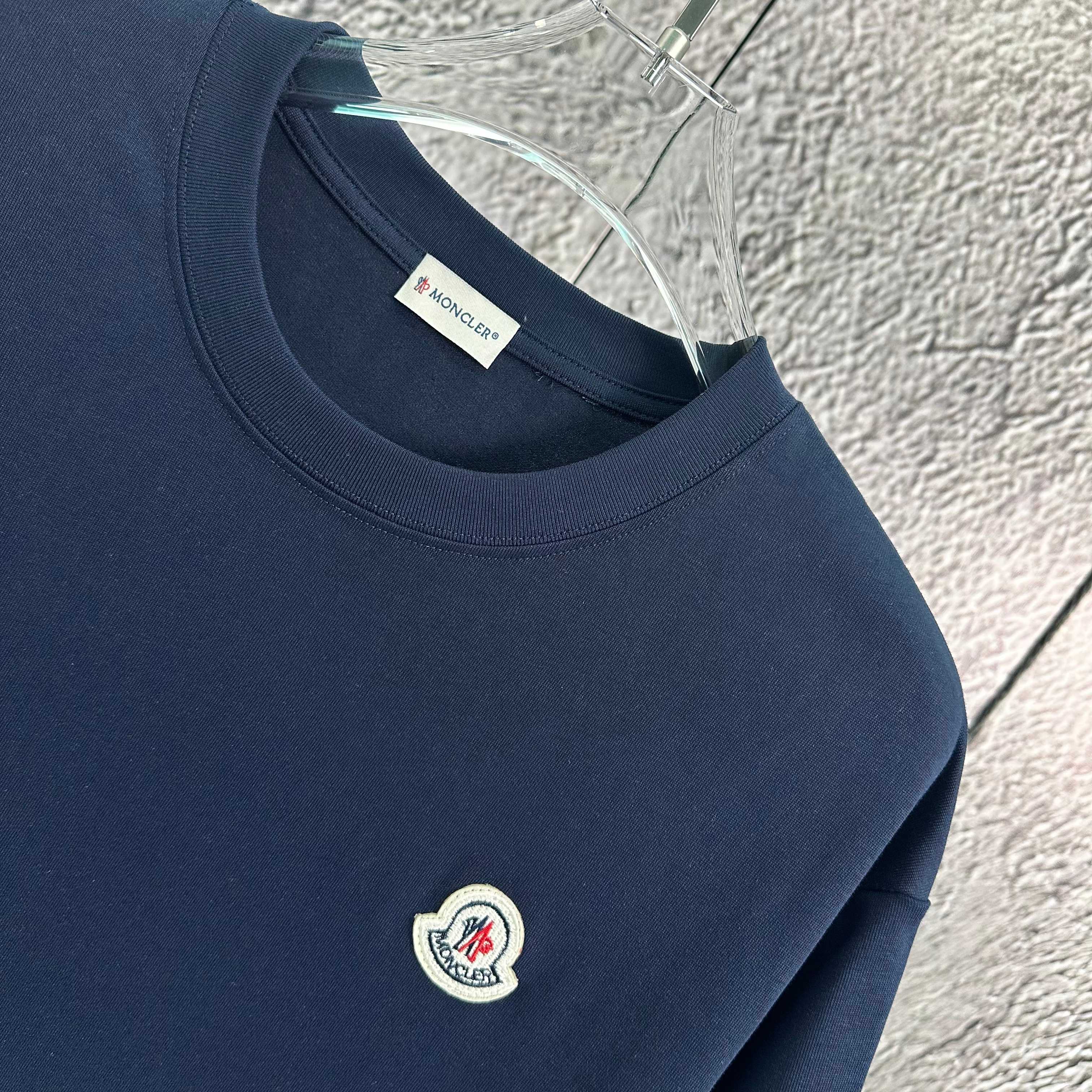 LuxluxHouse Best Quality Clothes T-shirt Moncler