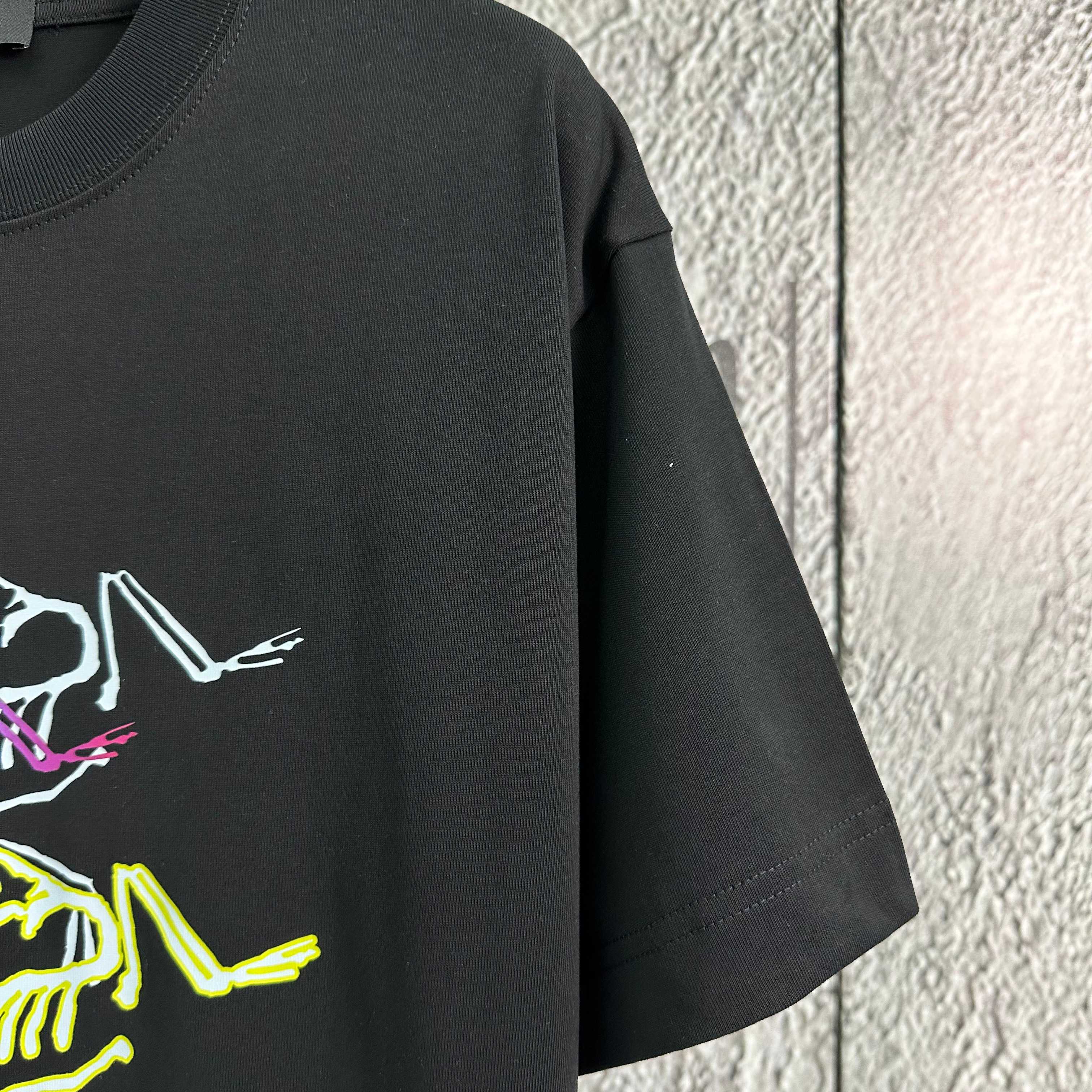 LuxluxHouse Best Quality Clothes T-shirt Arcteryx