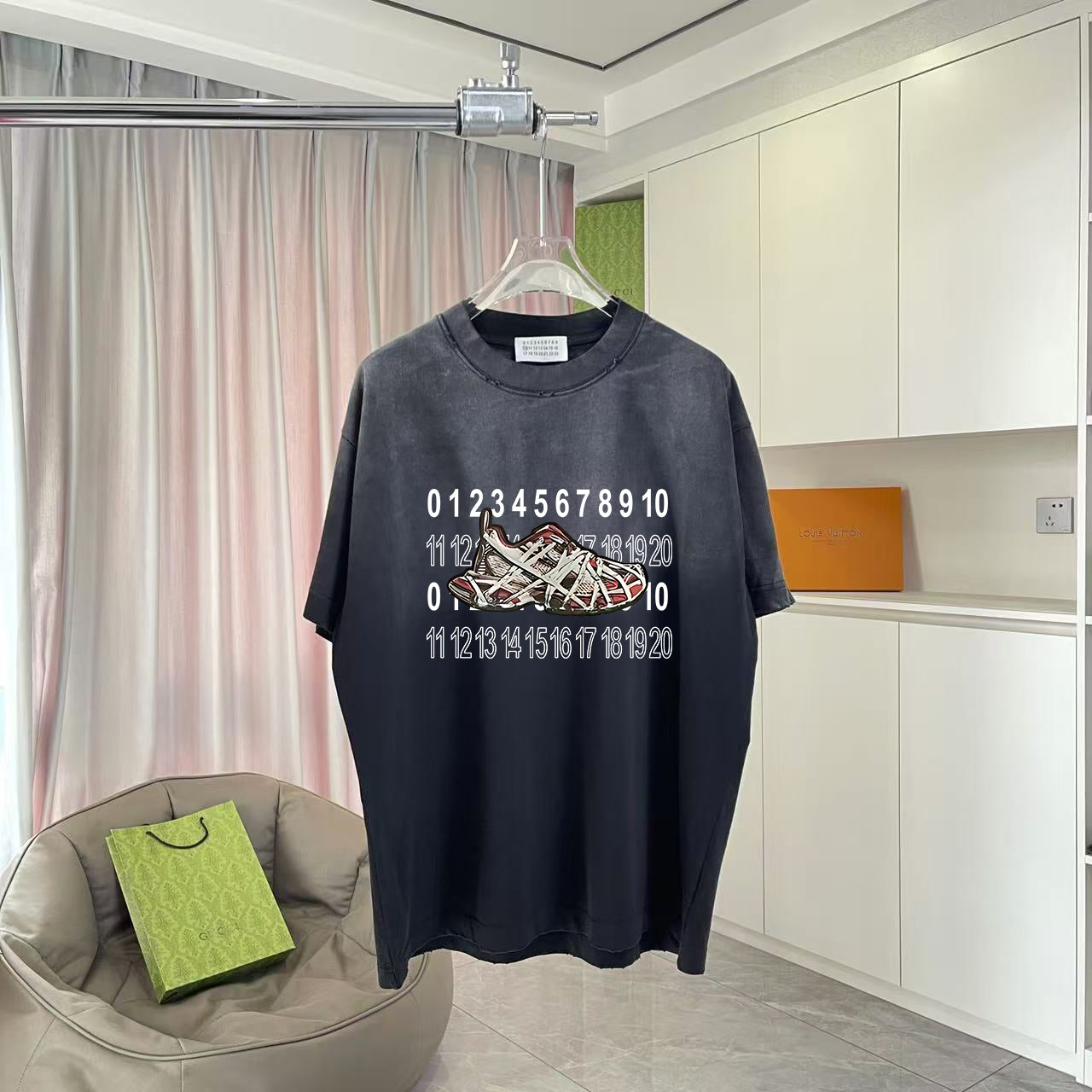 LuxluxHouse Best Quality Clothes T-shirt Chanel & Maison Margiela