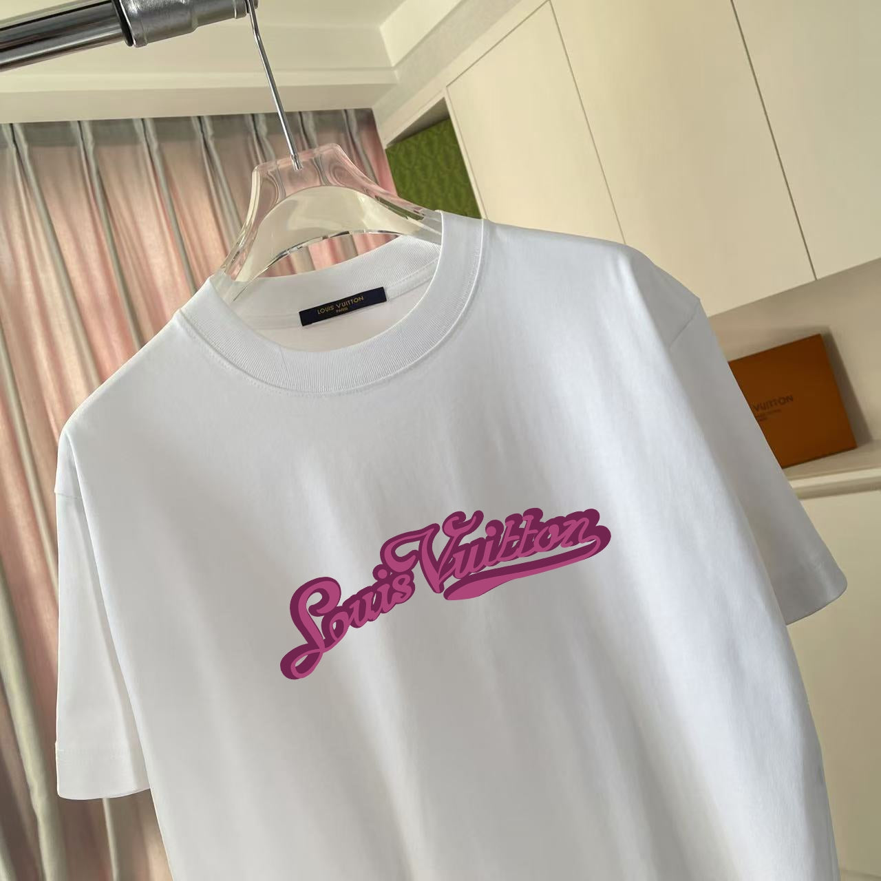 LuxluxHouse Best Quality Clothes T-shirt Louis Vuitton