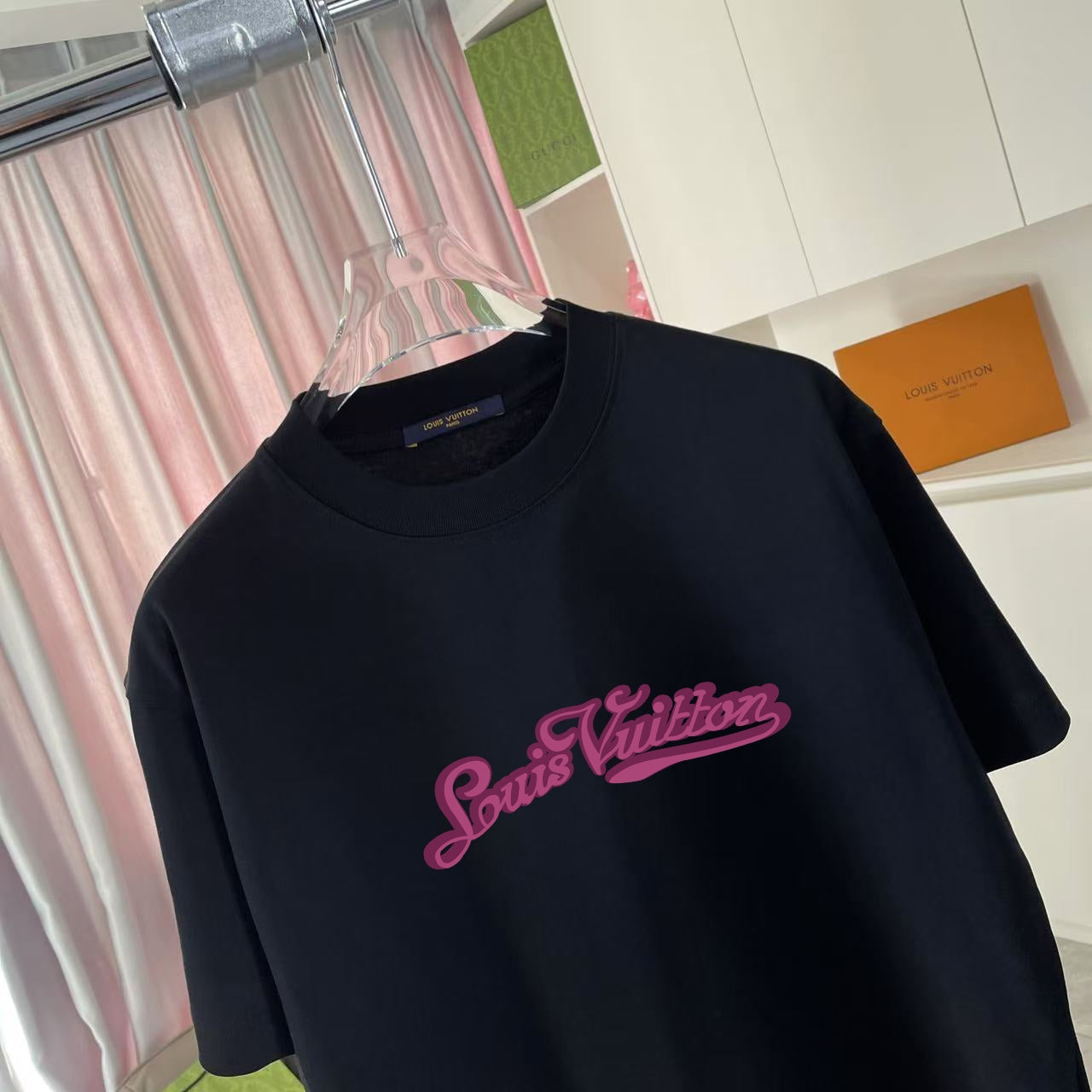 LuxluxHouse Best Quality Clothes T-shirt Louis Vuitton