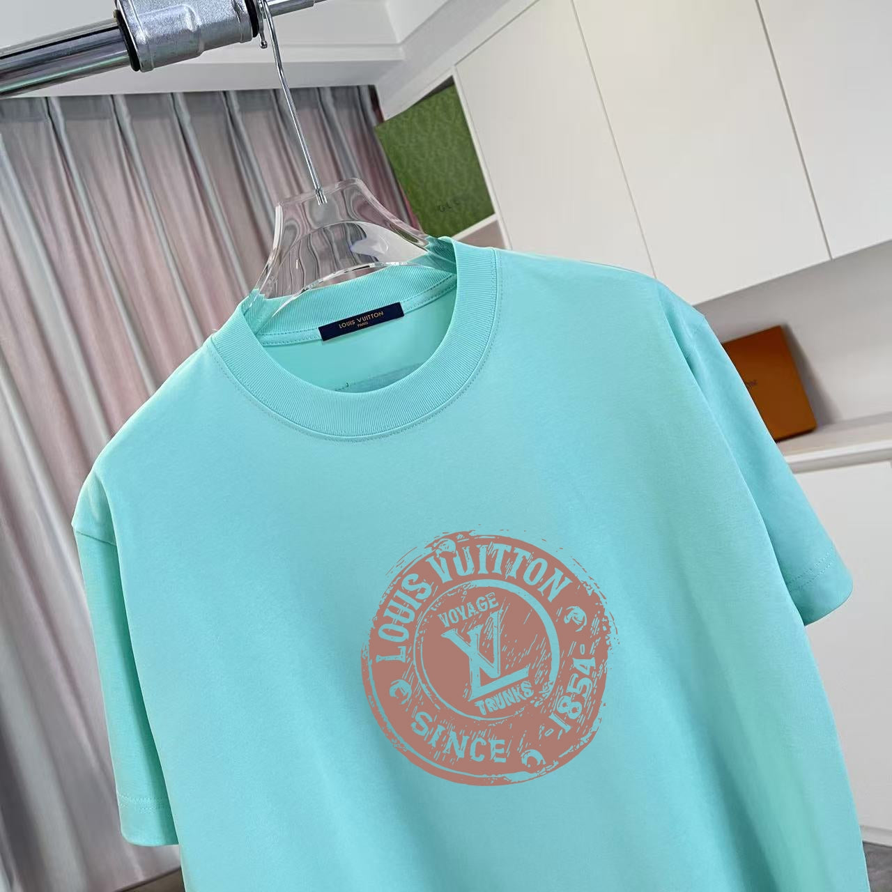 LuxluxHouse Best Quality Clothes T-shirt Louis Vuitton