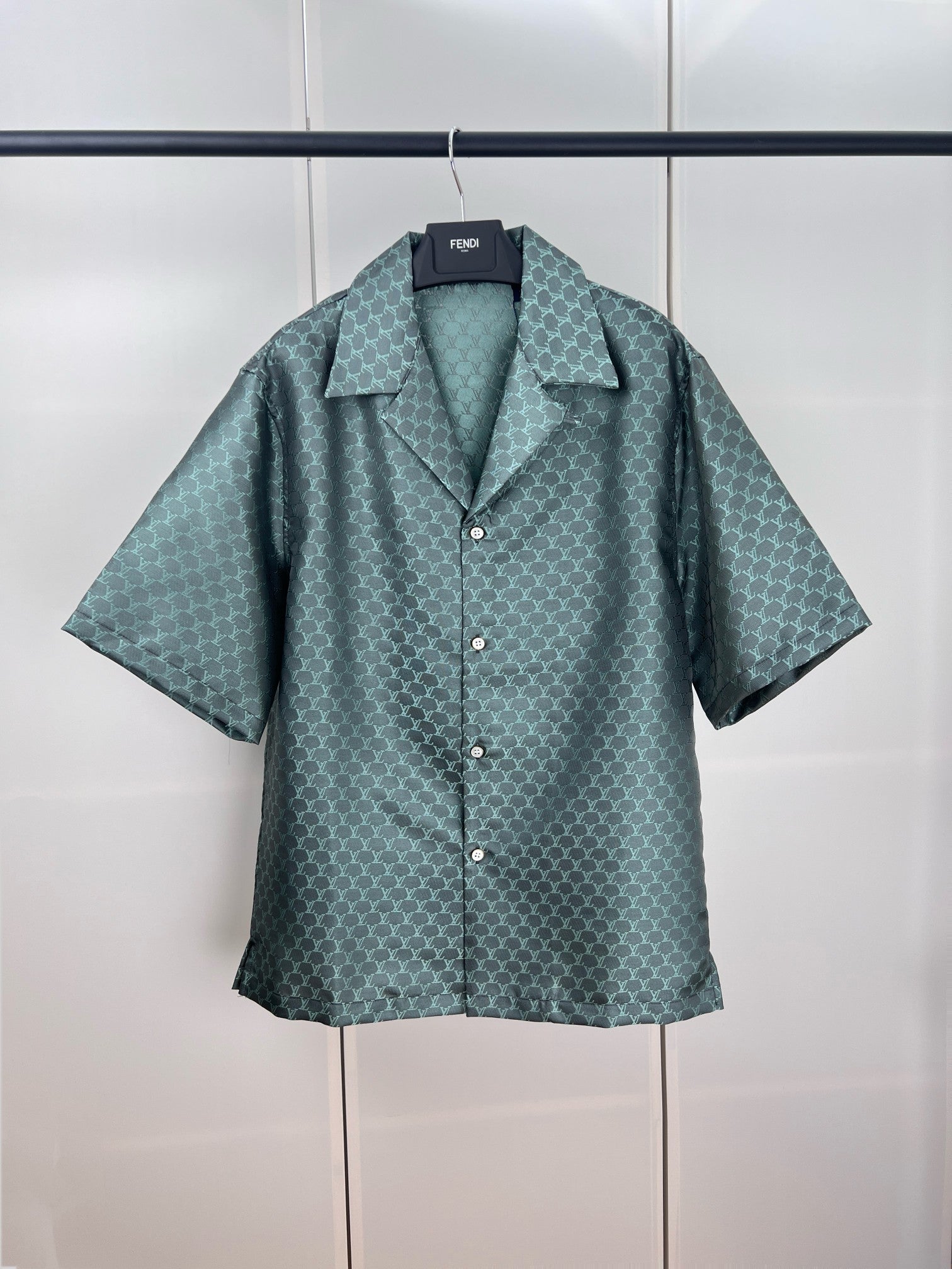 LuxluxHouse Best Quality Clothes Shirts&Polo Louis Vuitton