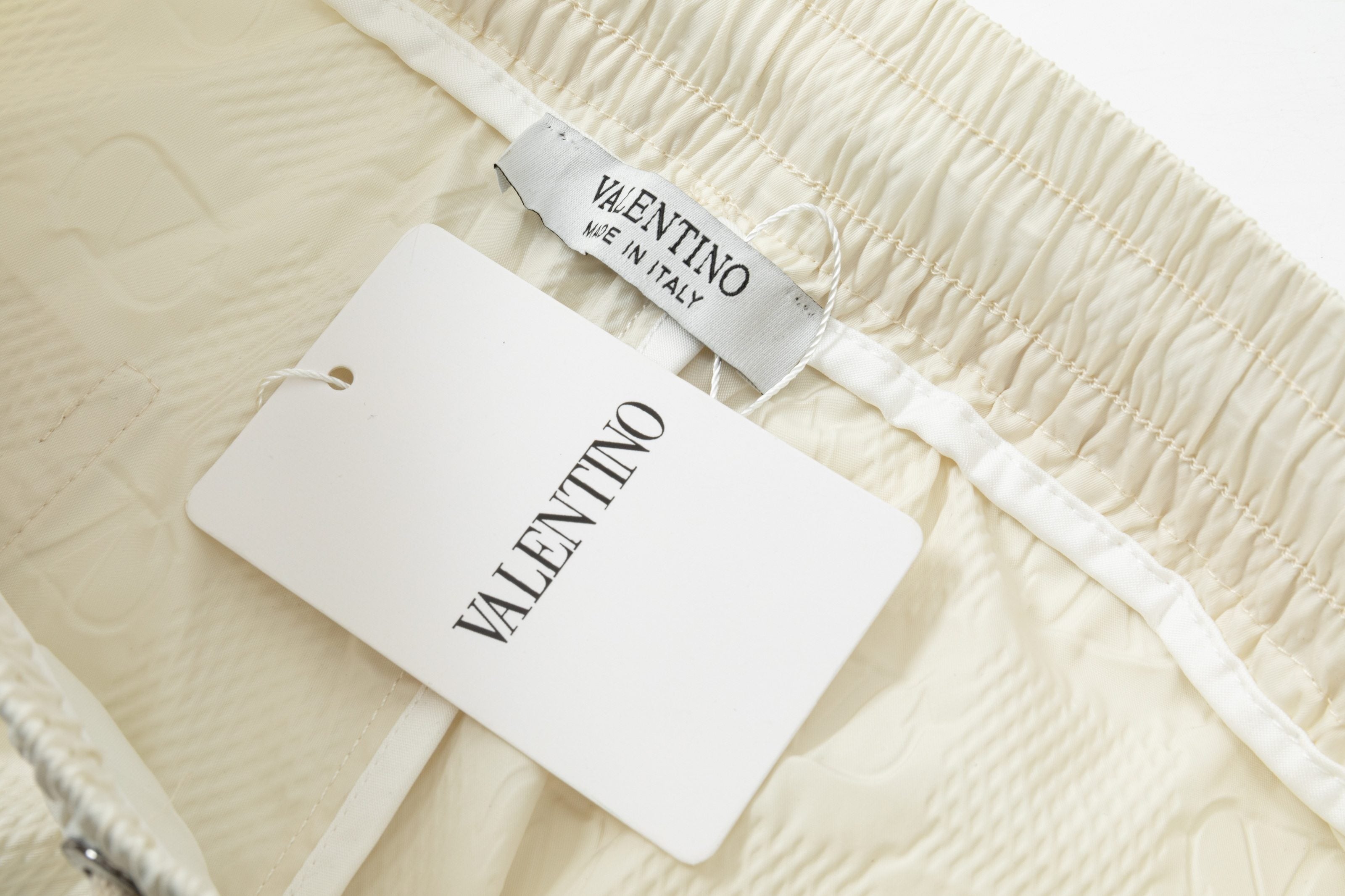 LuxluxHouse Best Quality Clothes Valentino Pants