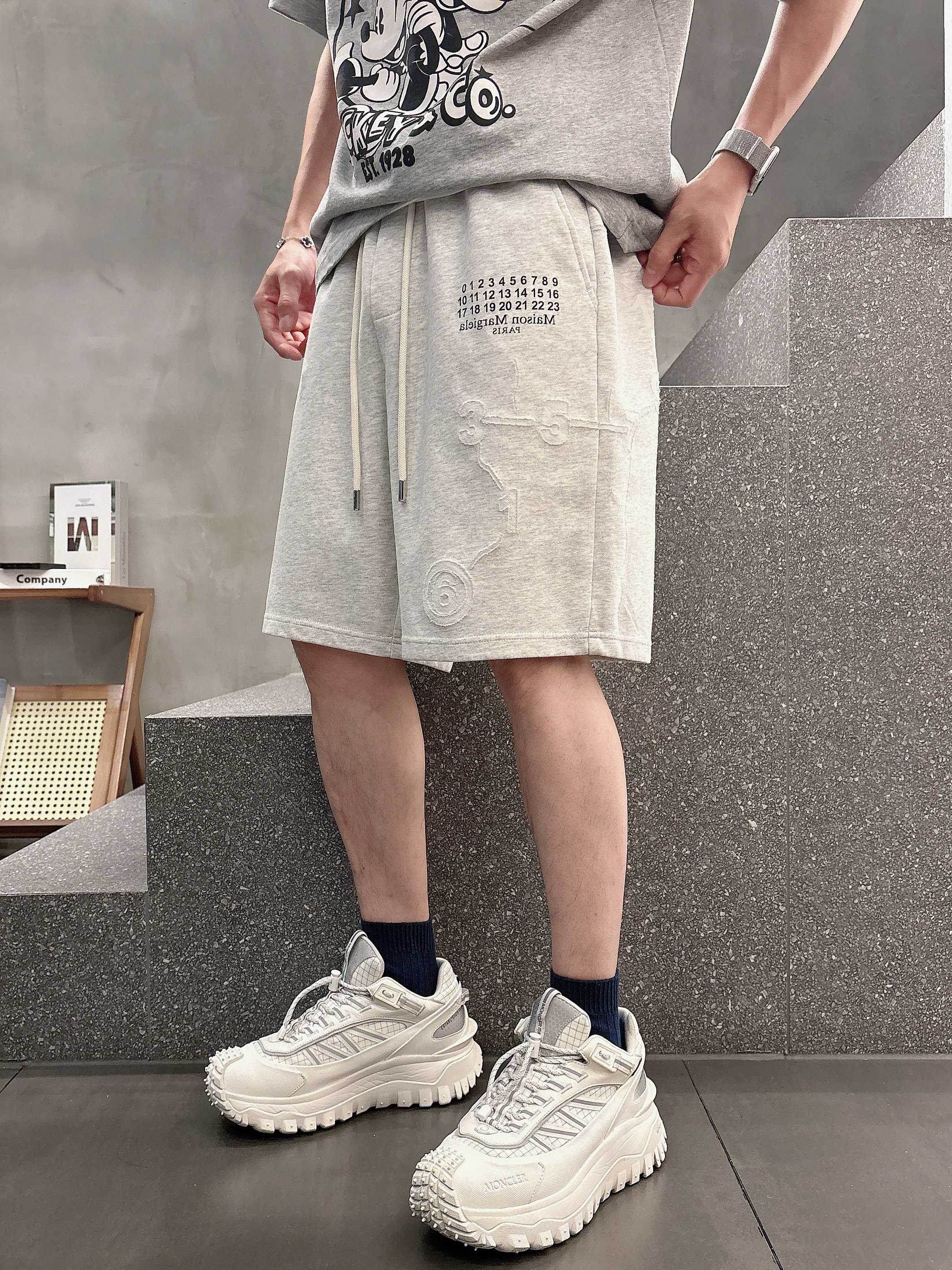 LuxluxHouse Best Quality Clothes Pants Chanel & Maison Margiela