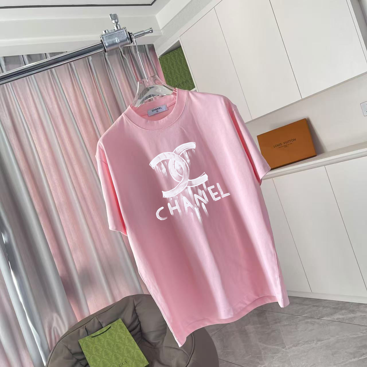 LuxluxHouse Best Quality Clothes T-shirt Chanel & Maison Margiela