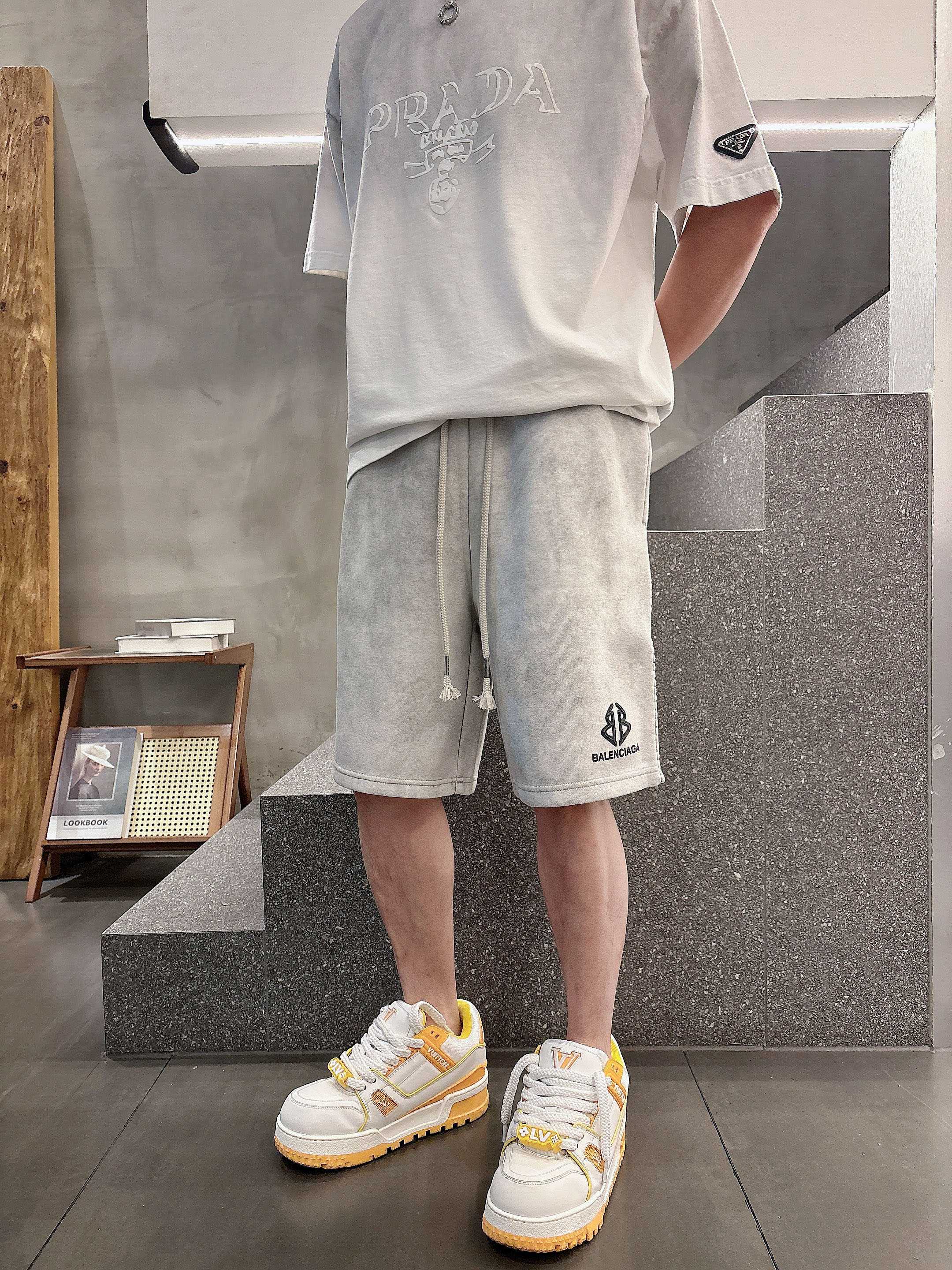 LuxluxHouse Best Quality Clothes Balenciaga Pants