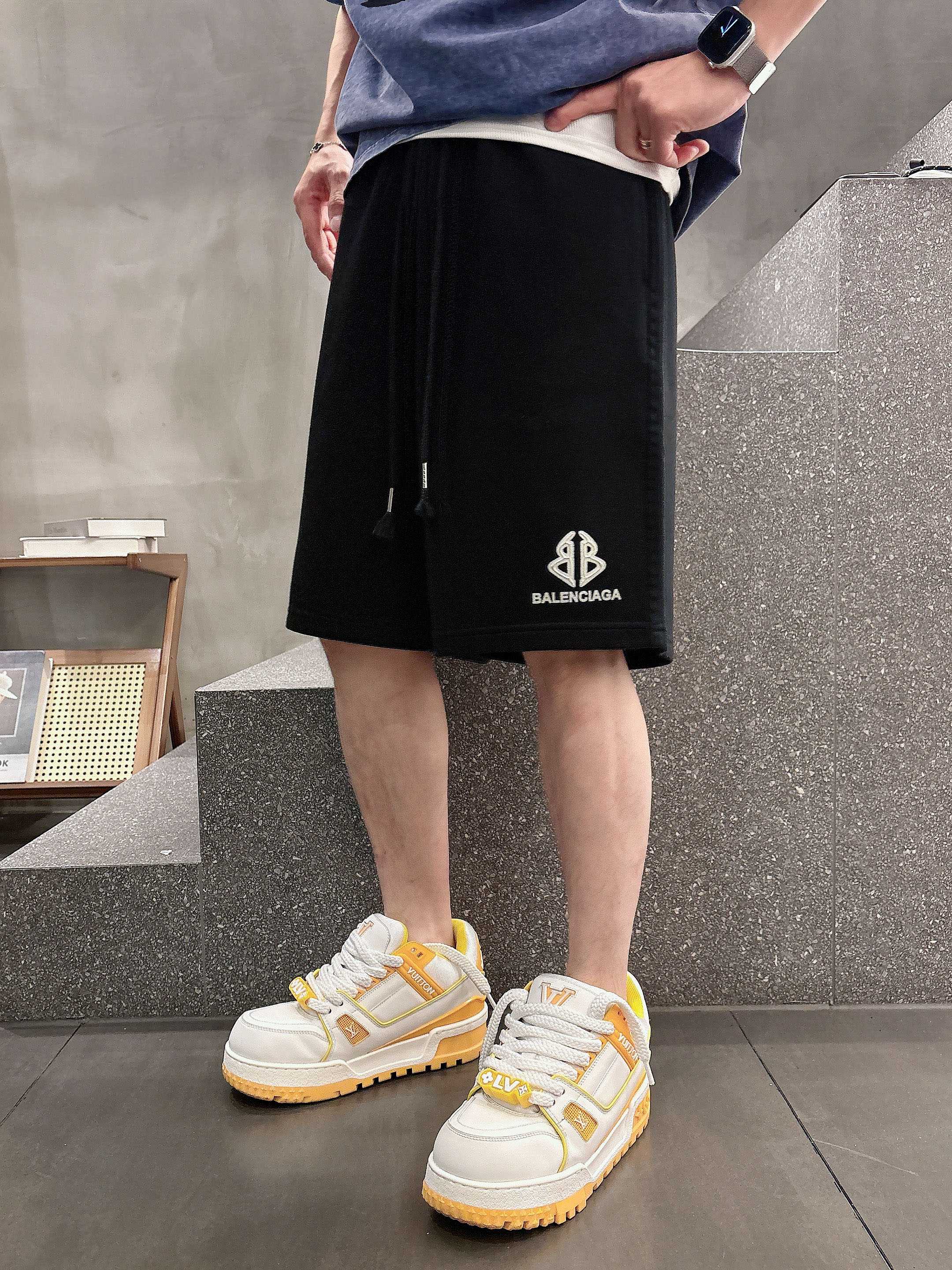 LuxluxHouse Best Quality Clothes Balenciaga Pants
