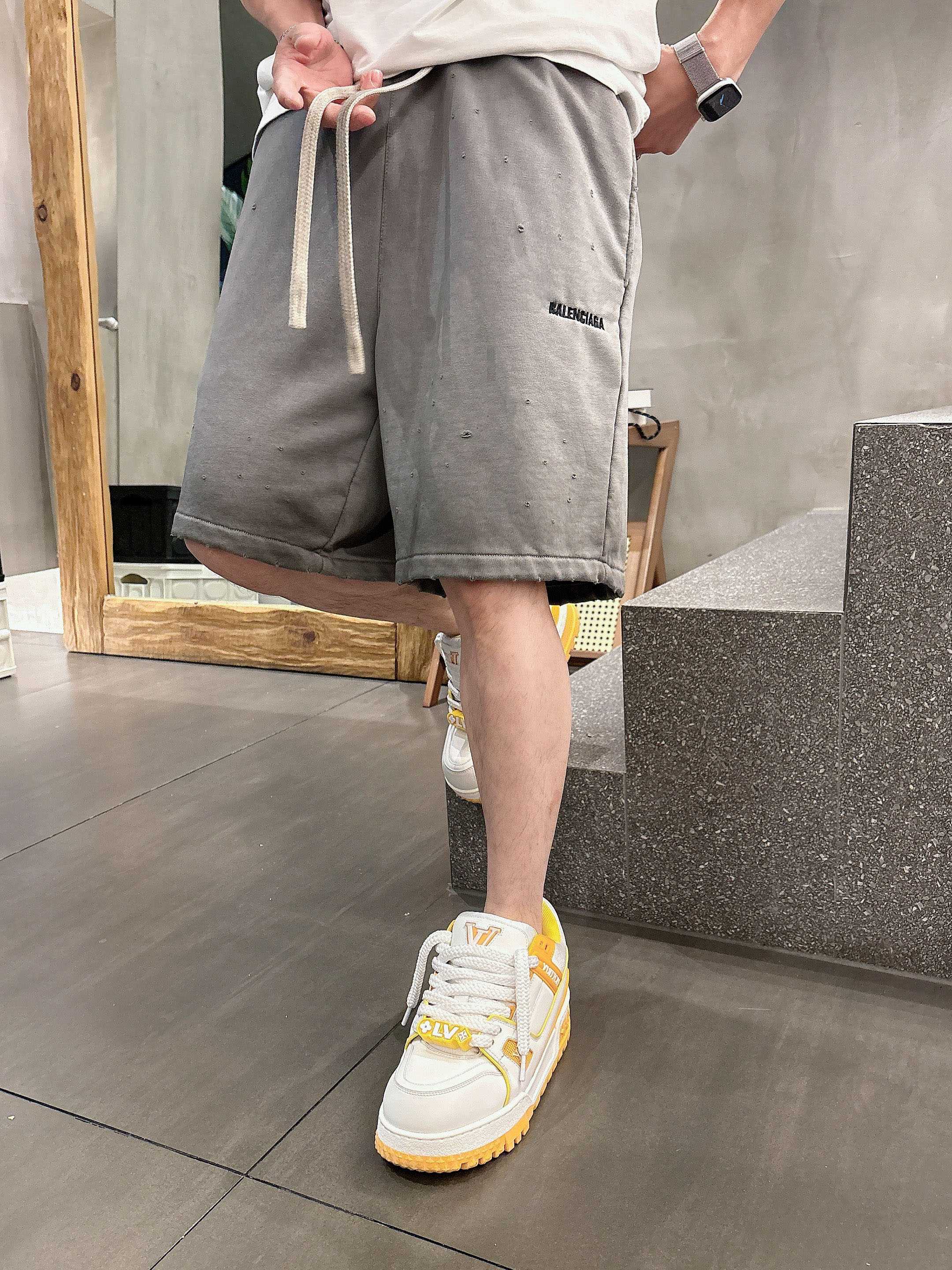 LuxluxHouse Best Quality Clothes Balenciaga Pants