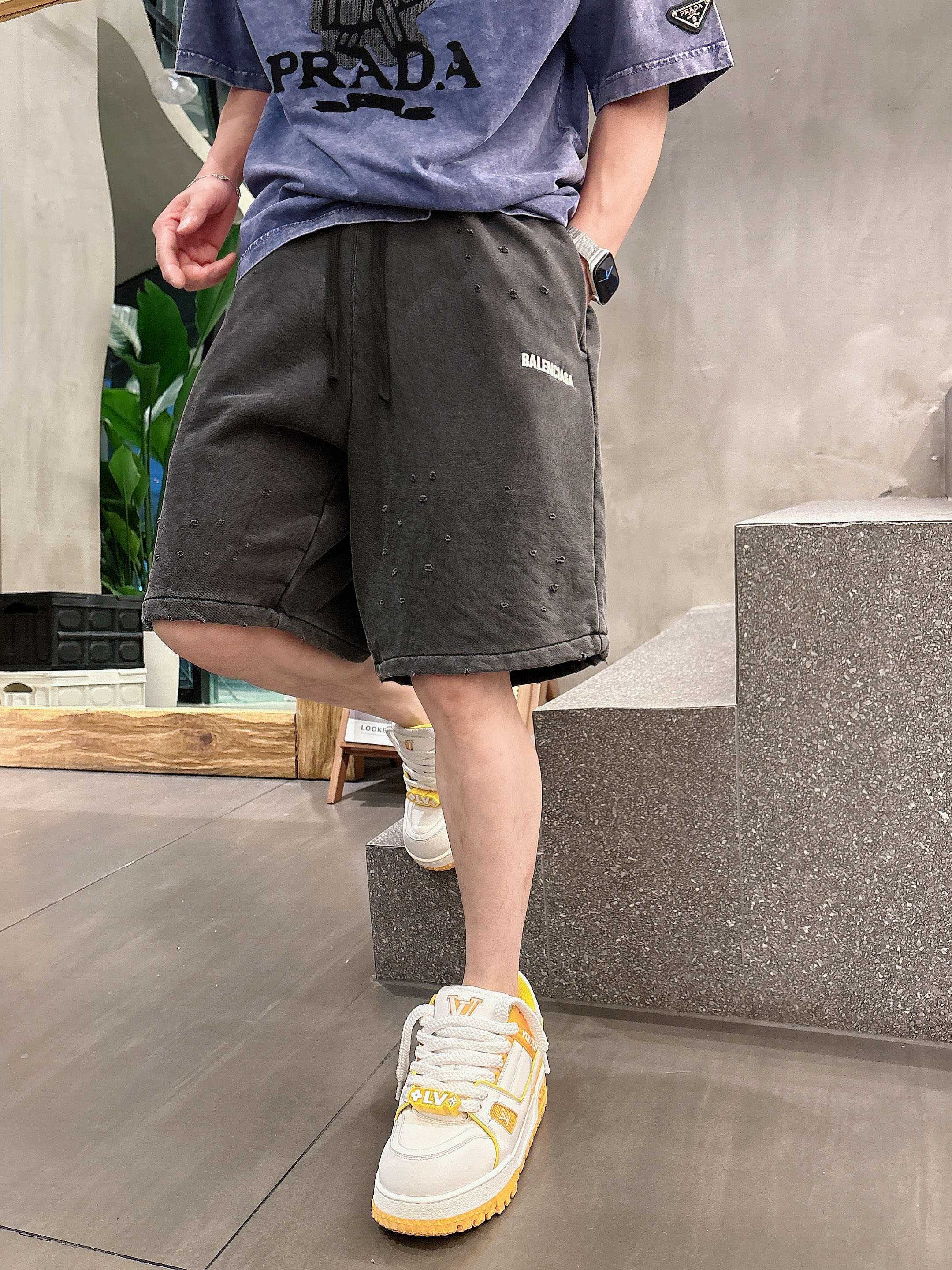 LuxluxHouse Best Quality Clothes Balenciaga Pants