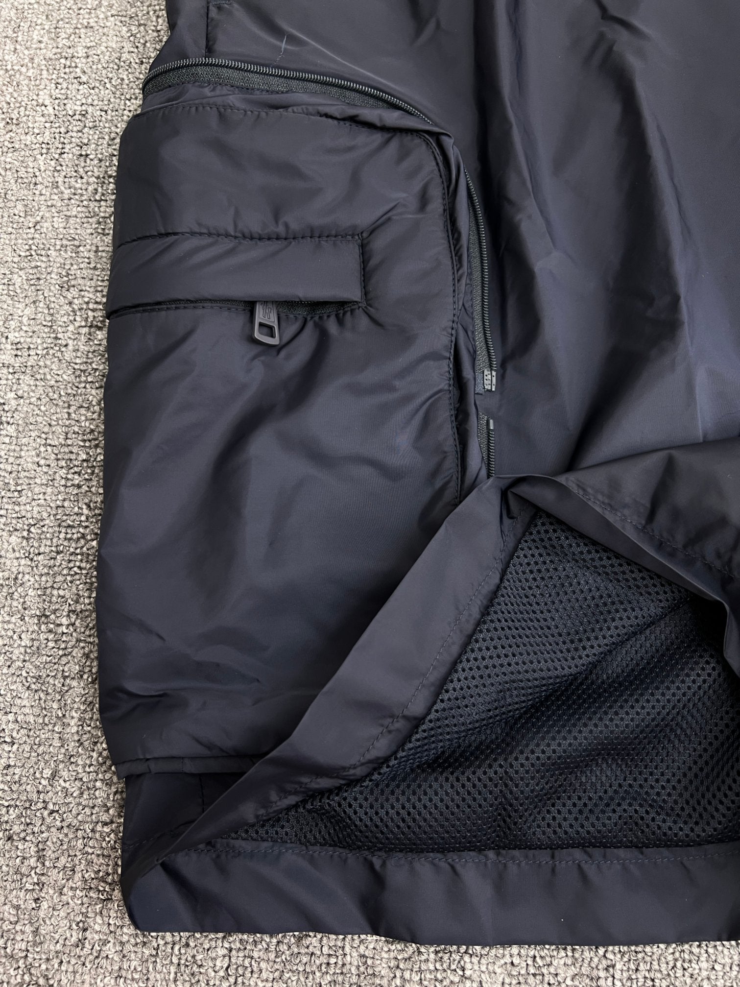 LuxluxHouse Best Quality Clothes Pants Moncler