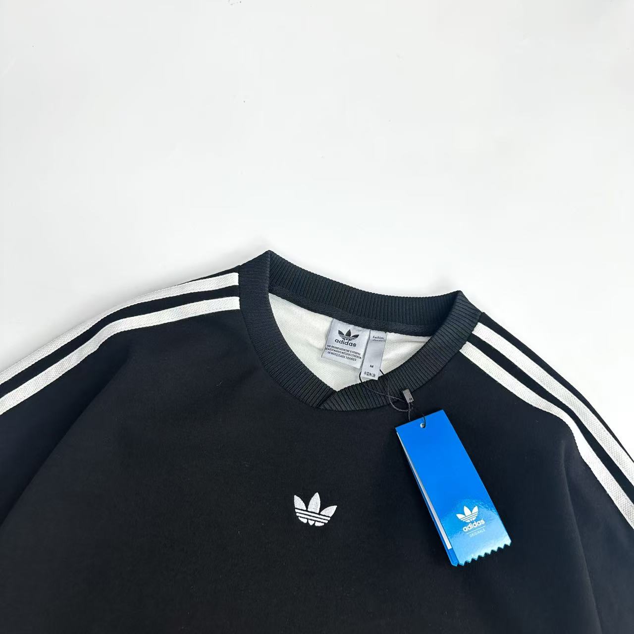 LuxluxHouse Best Quality Clothes Adidas T-shirt