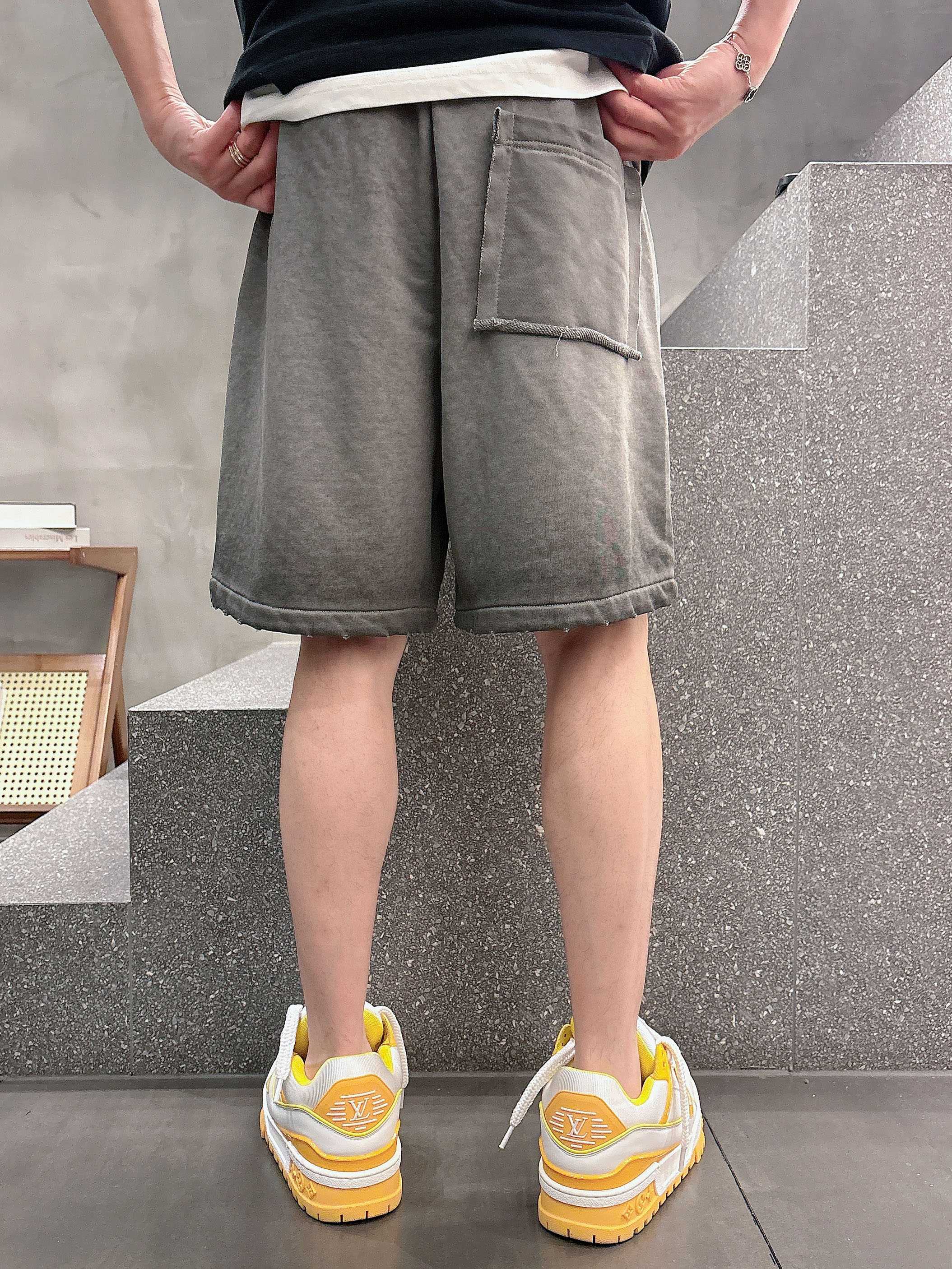 LuxluxHouse Best Quality Clothes Balenciaga Pants