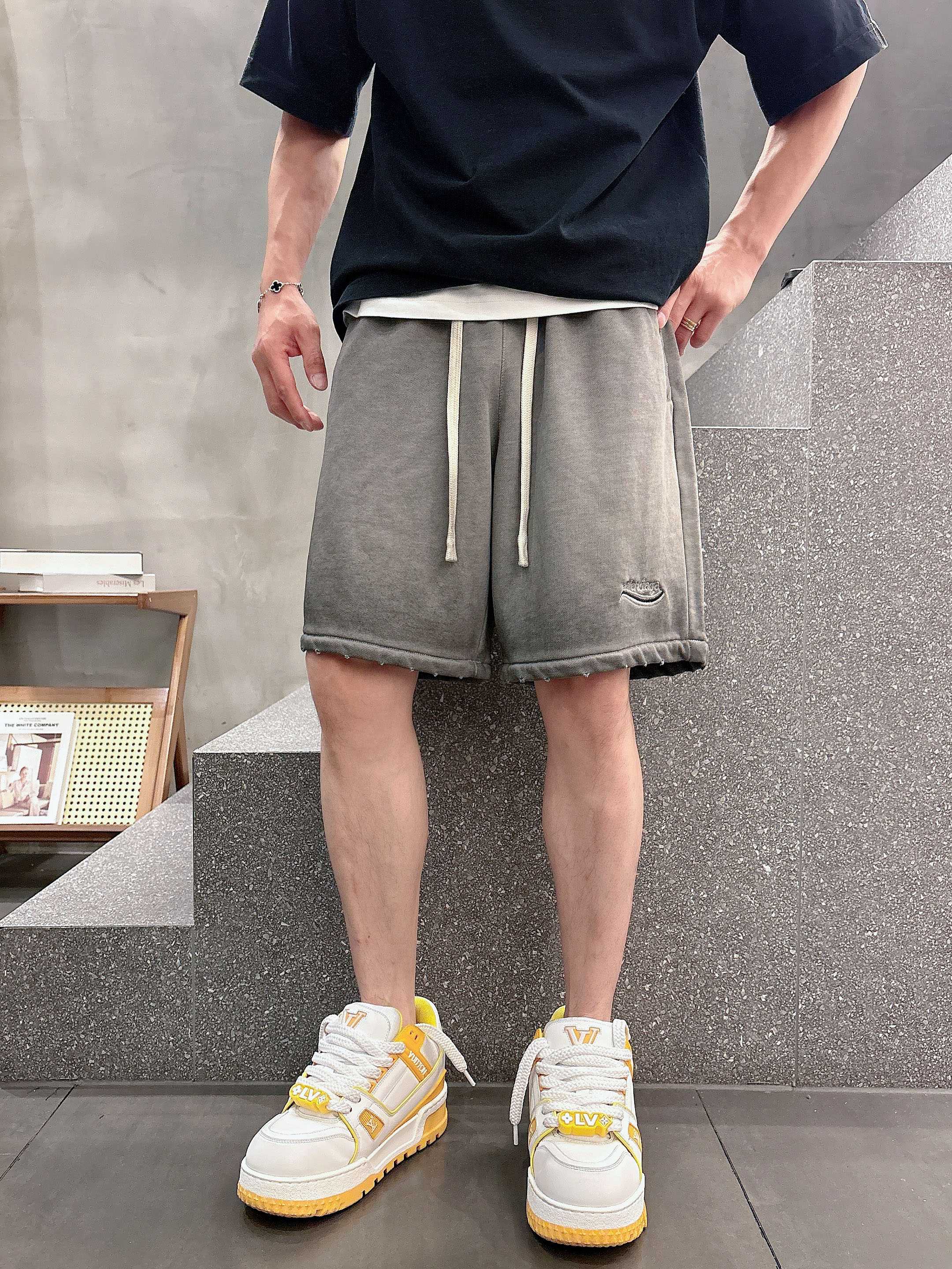 LuxluxHouse Best Quality Clothes Balenciaga Pants