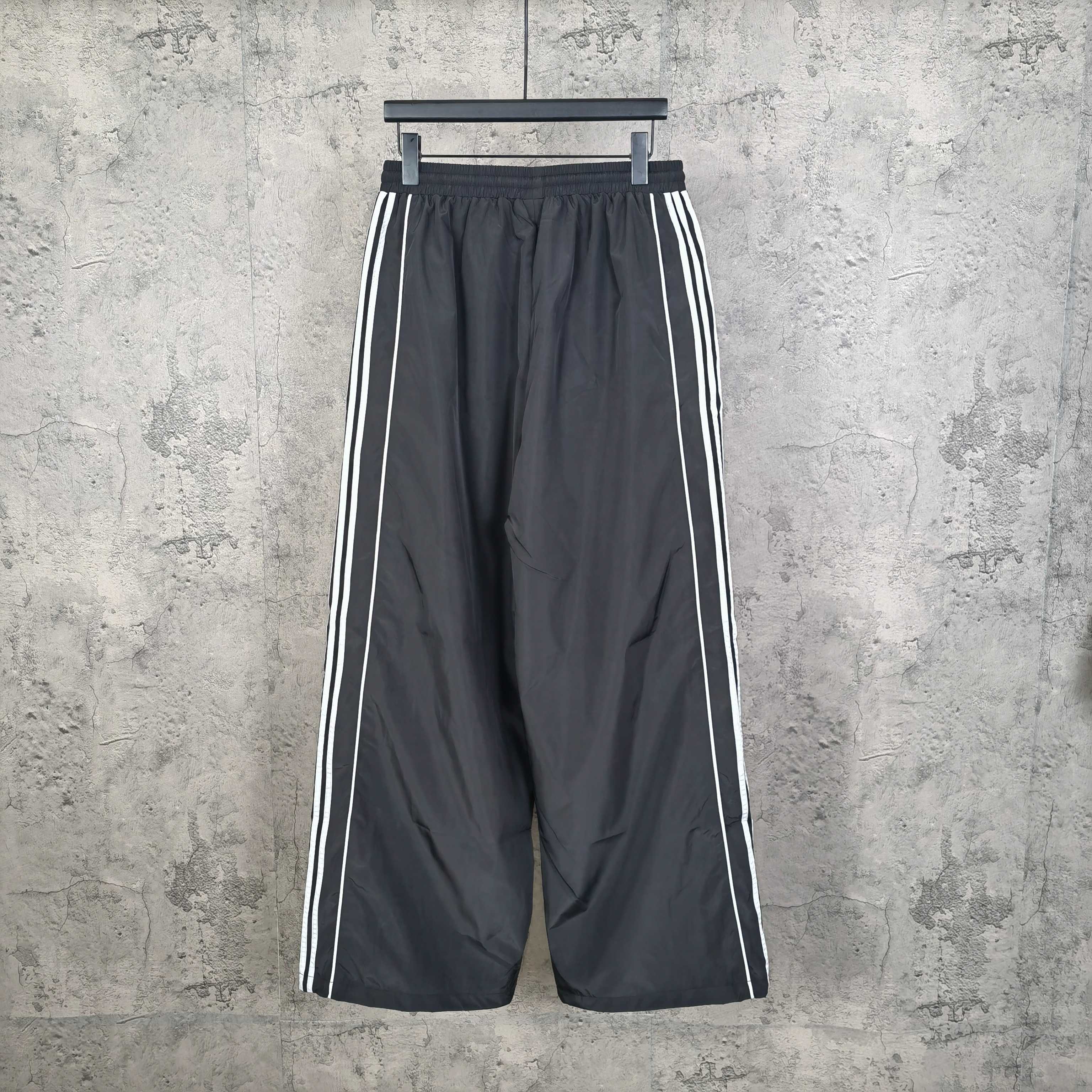 LuxluxHouse Best Quality Clothes Balenciaga Pants