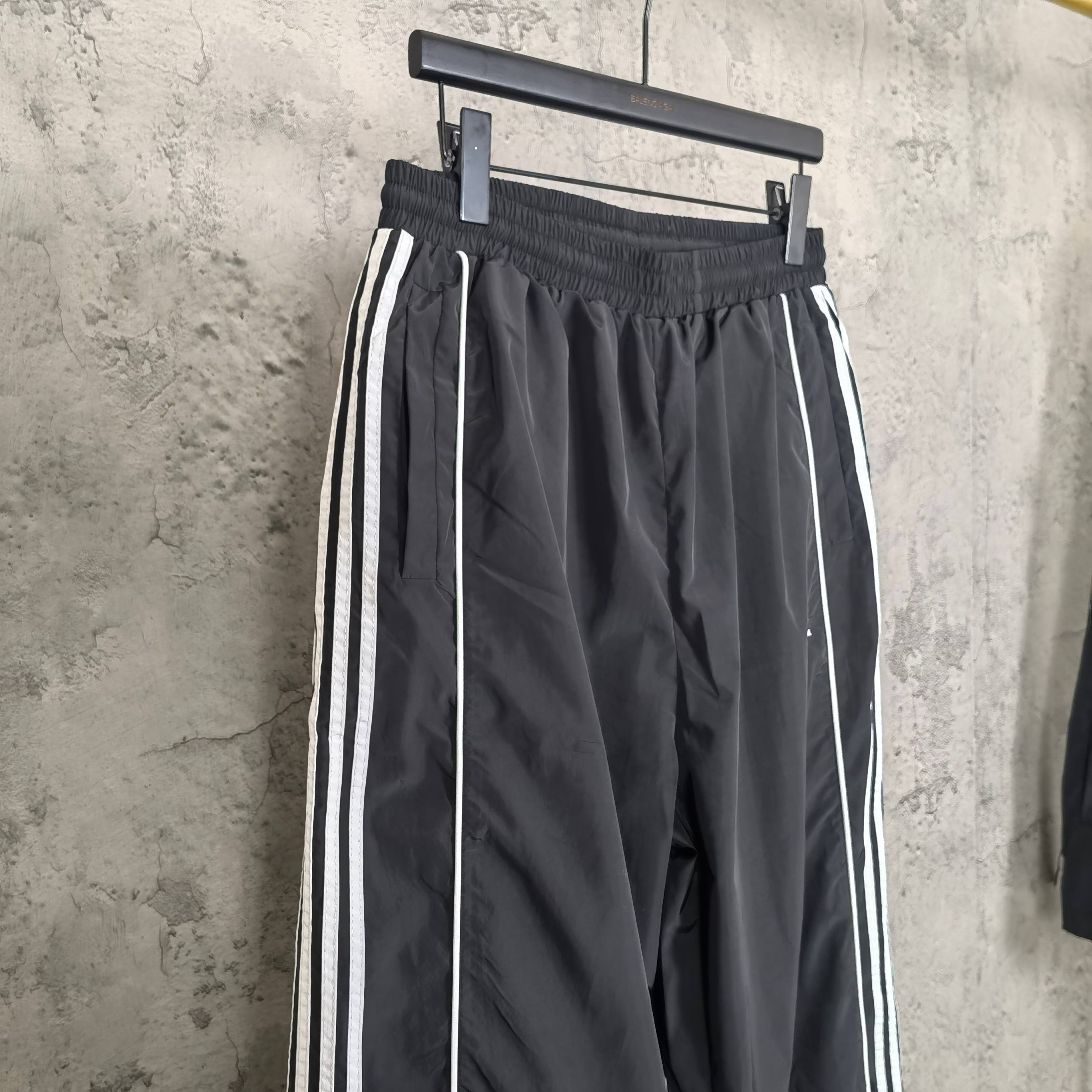LuxluxHouse Best Quality Clothes Balenciaga Pants