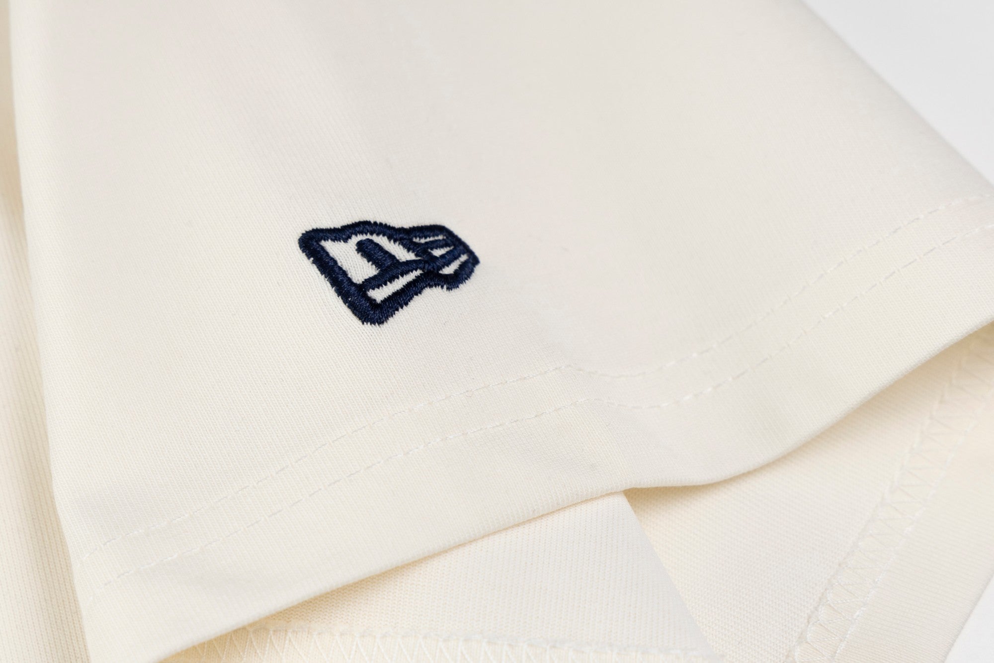 LuxluxHouse Best Quality Clothes The North Face & MLB T-shirt
