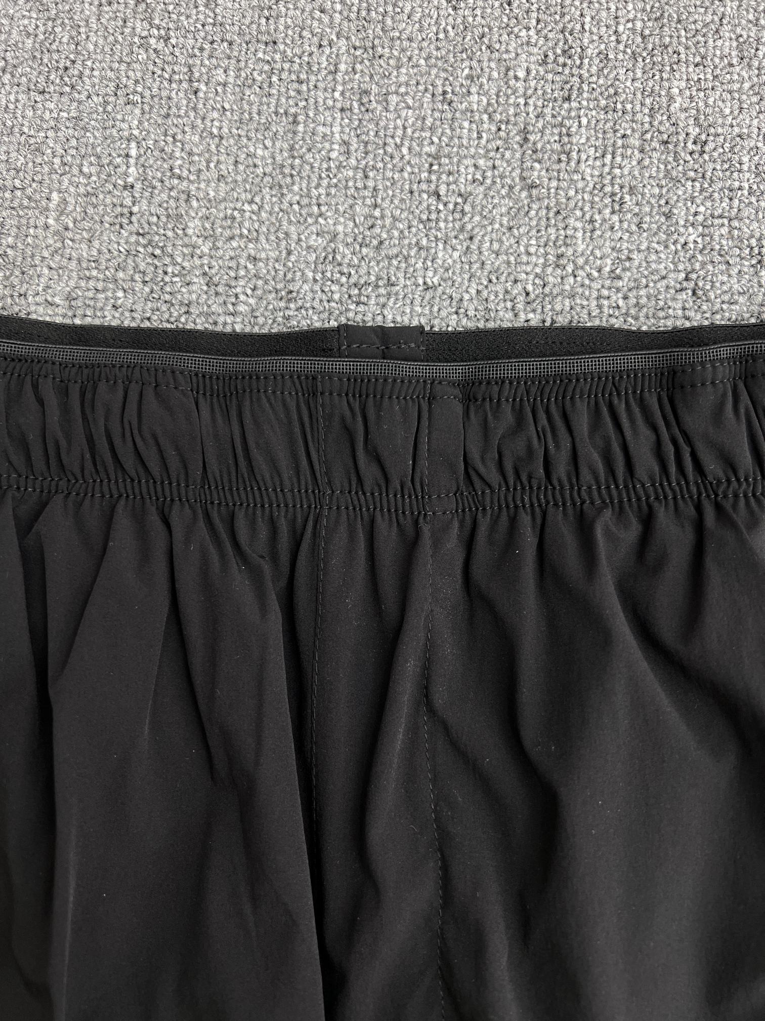 LuxluxHouse Best Quality Clothes Pants Moncler