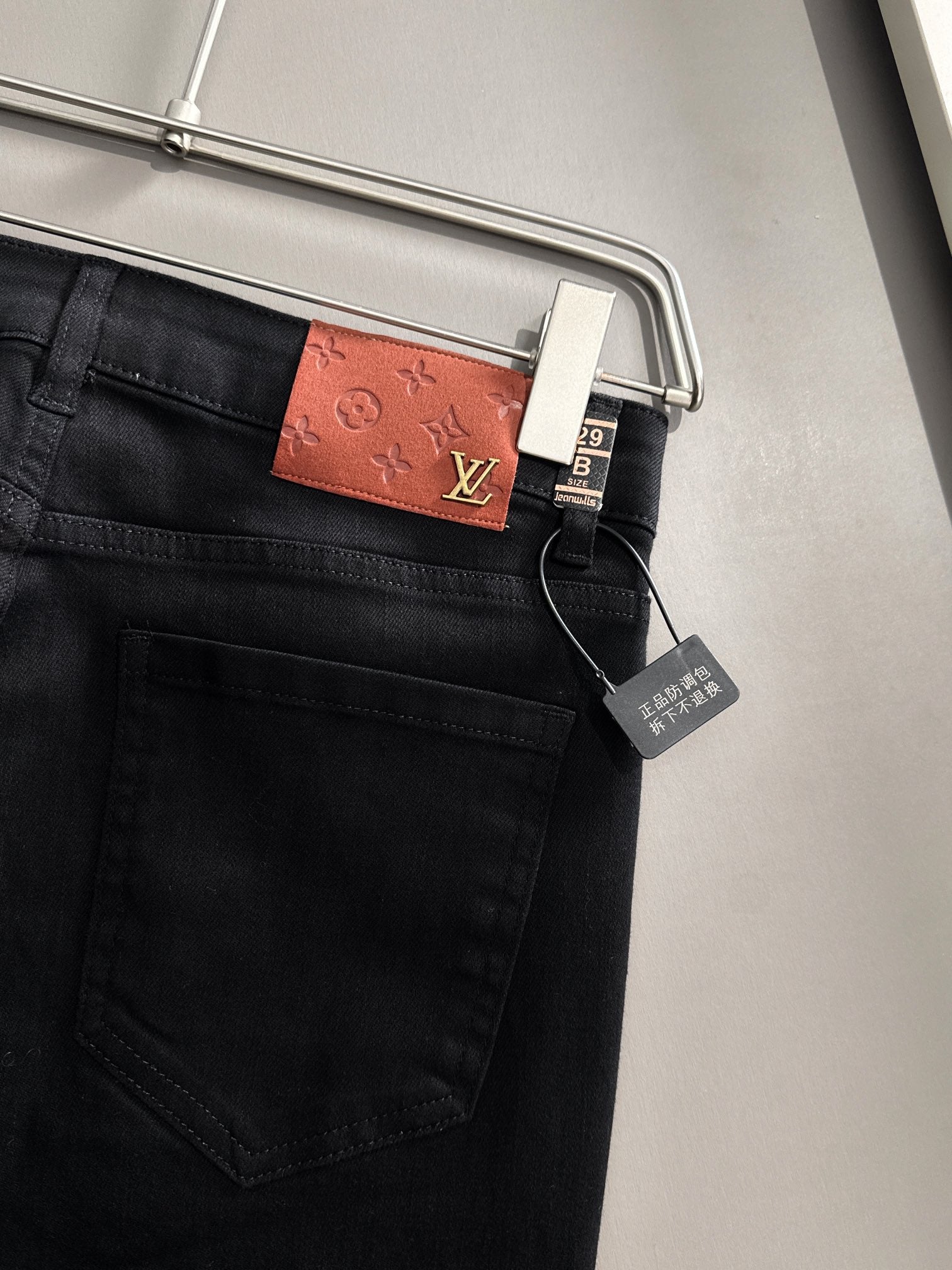 LuxluxHouse Best Quality Clothes Pants Louis Vuitton