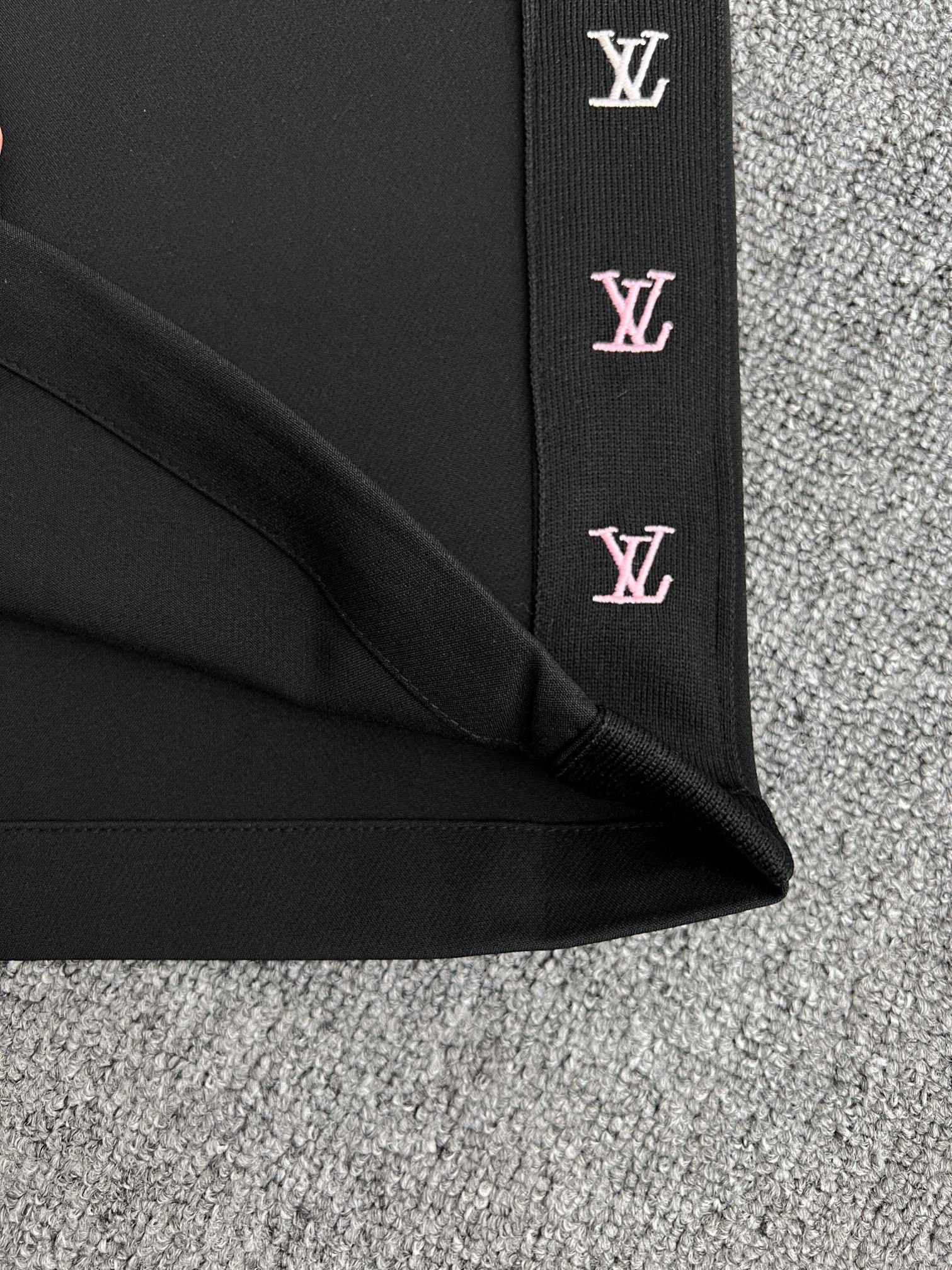 LuxluxHouse Best Quality Clothes Pants Louis Vuitton